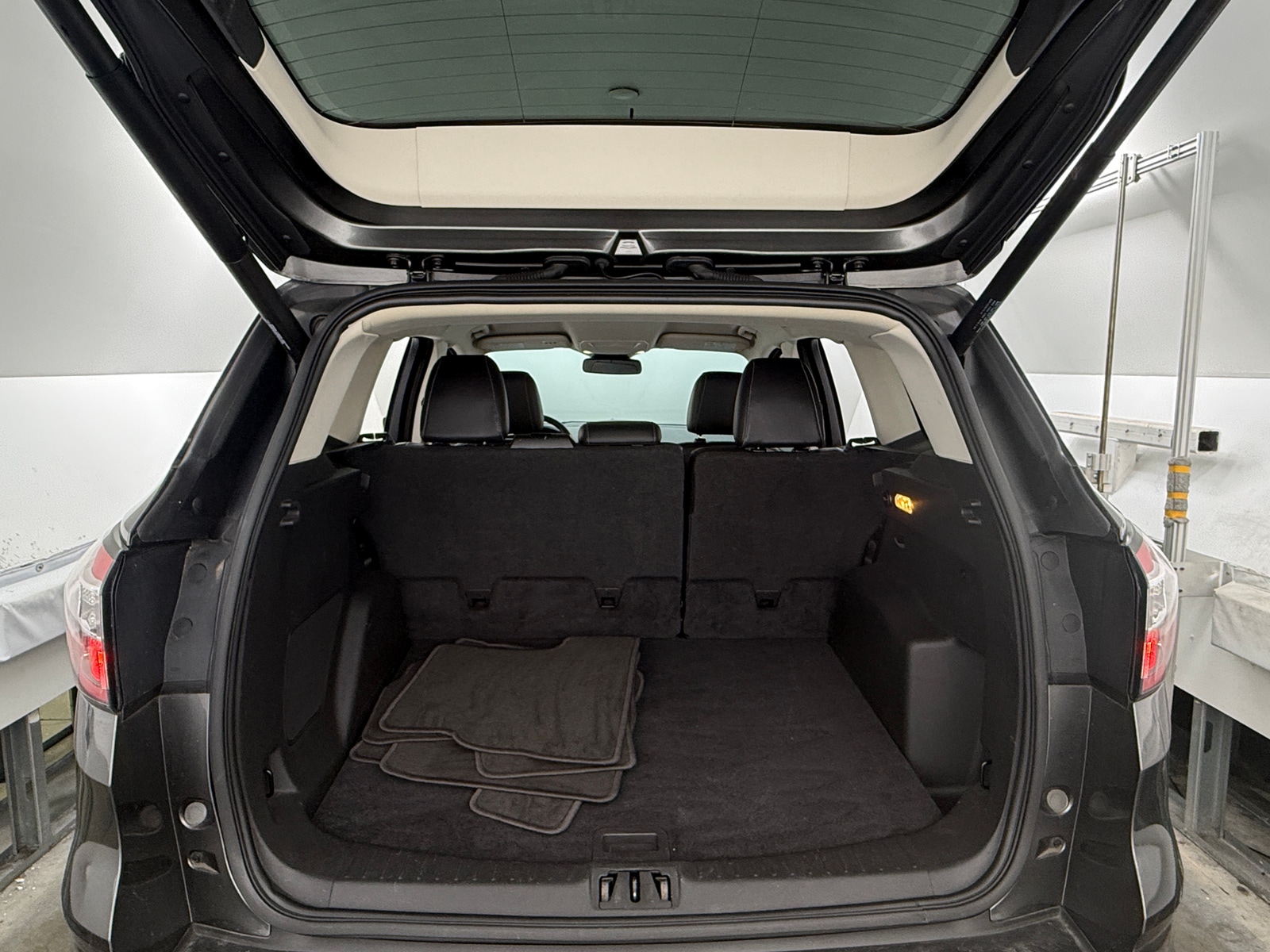 Thumbnail: 2017 Ford Escape - 6