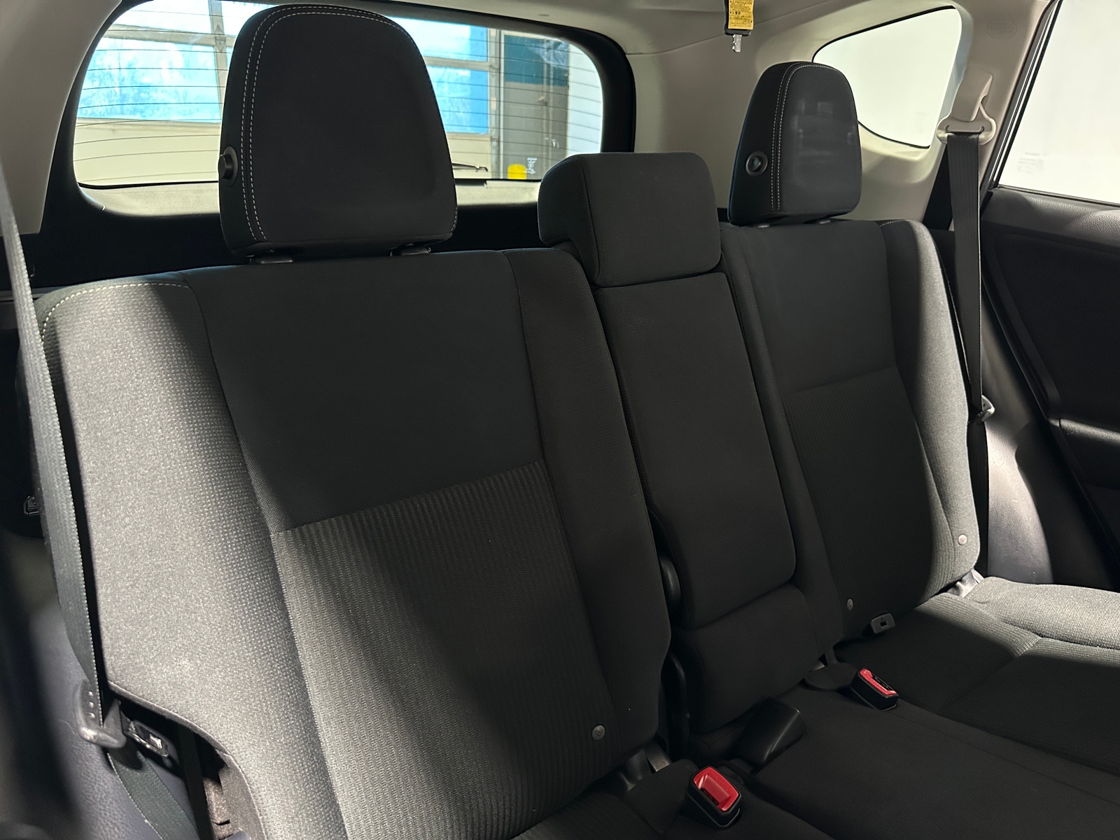 Thumbnail: 2015 Toyota RAV4 - 6