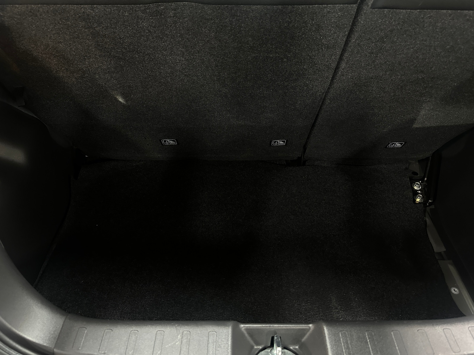 Thumbnail: 2024 Mitsubishi Mirage - 7