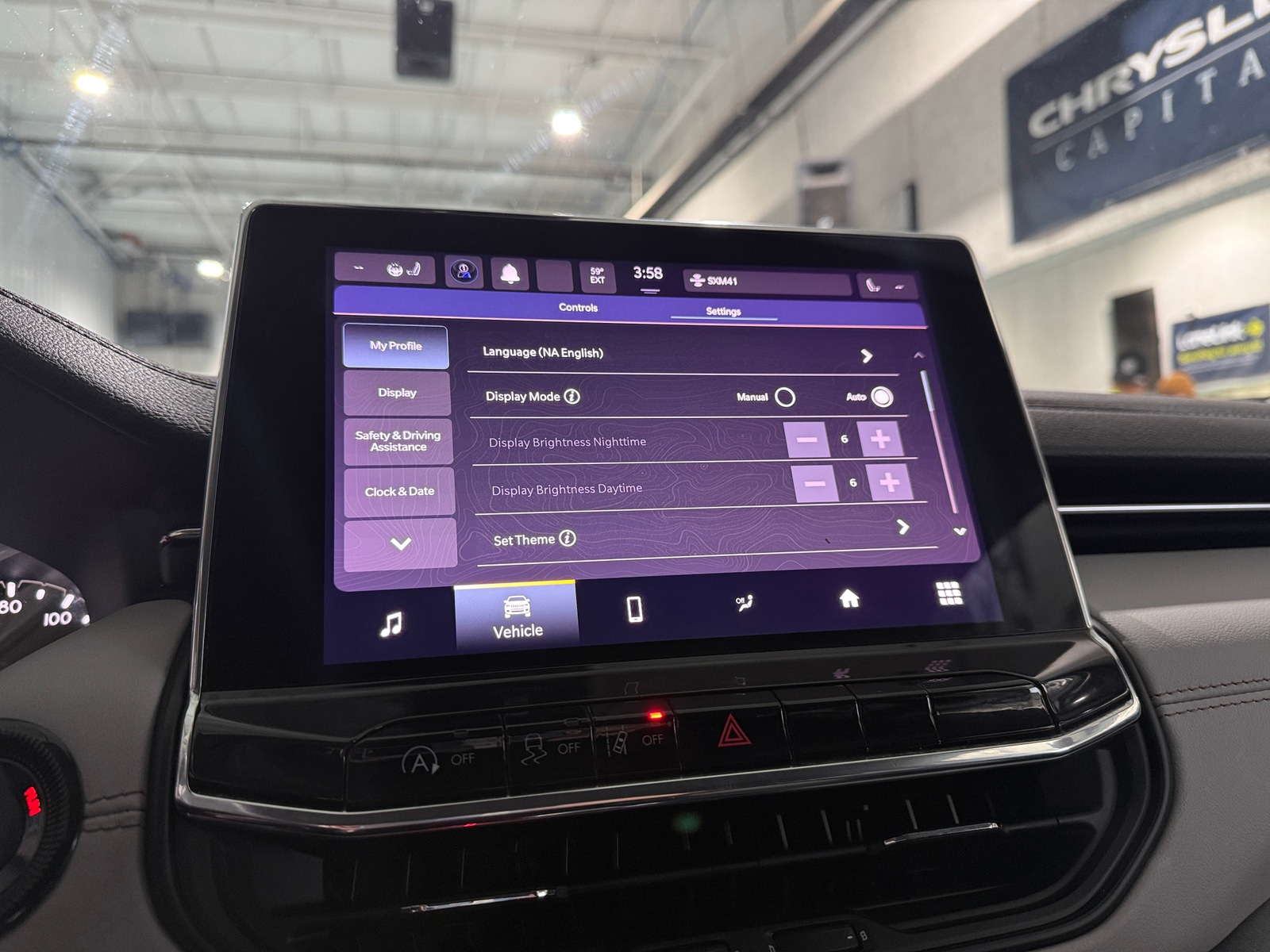 Thumbnail: 2022 Jeep Compass - 3