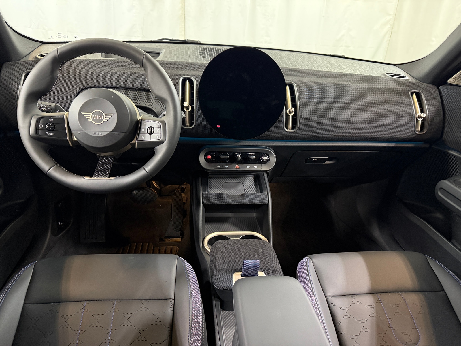 Thumbnail: 2025 MINI Cooper Countryman - 3