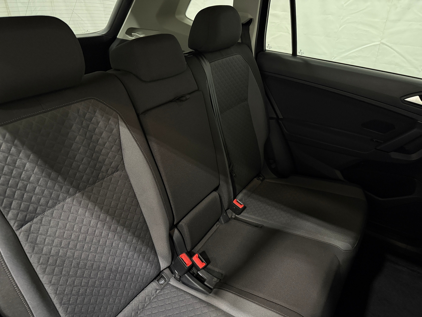 Thumbnail: 2019 Volkswagen Tiguan - 6