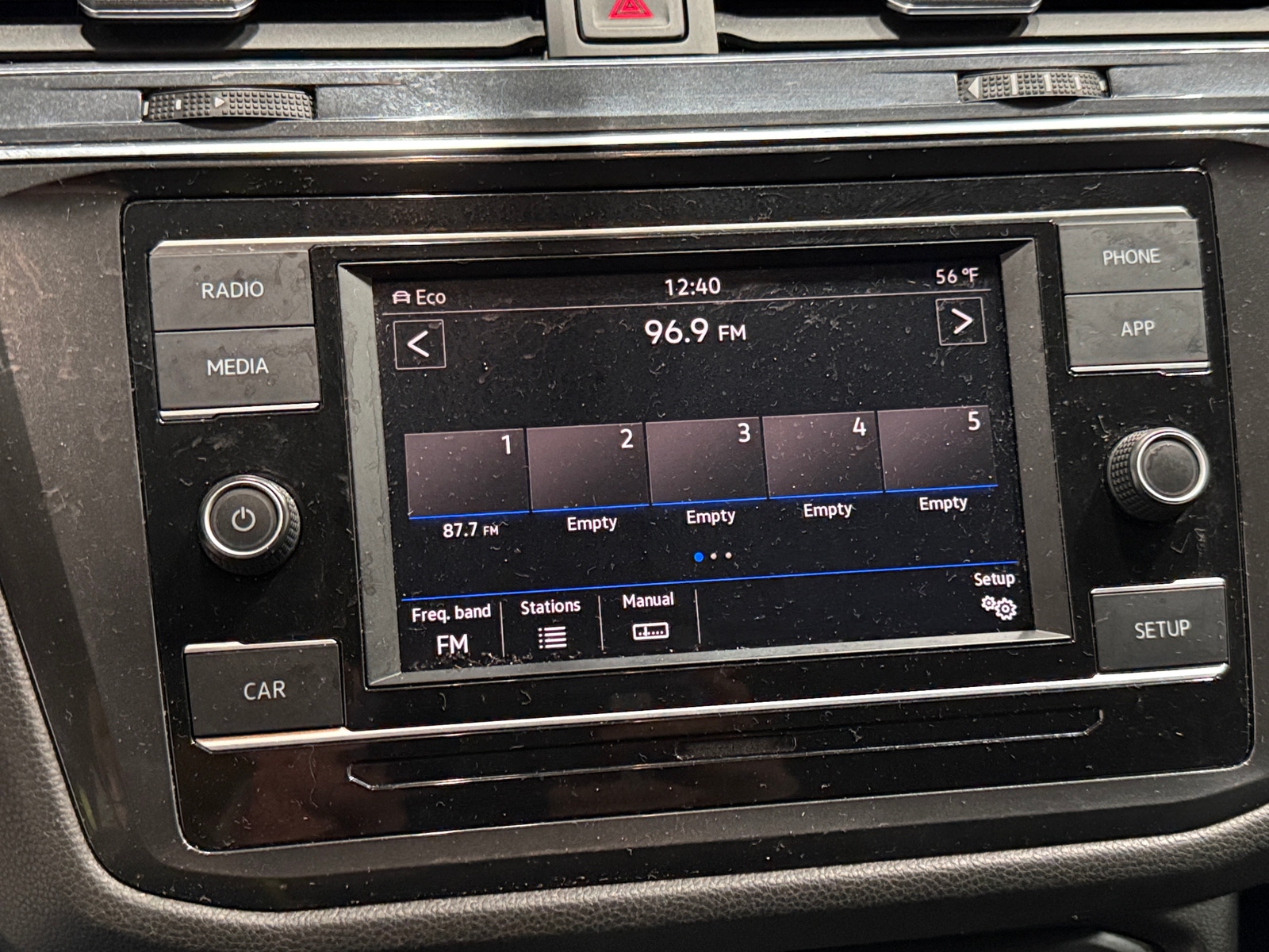 Thumbnail: 2019 Volkswagen Tiguan - 4