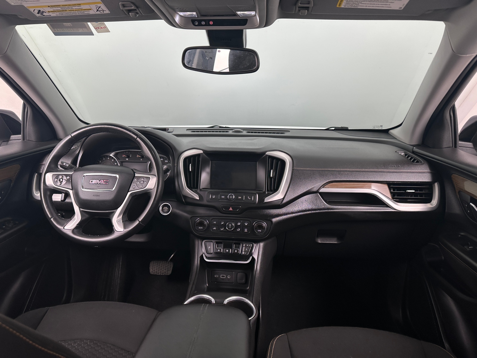 Thumbnail: 2021 GMC Terrain - 3