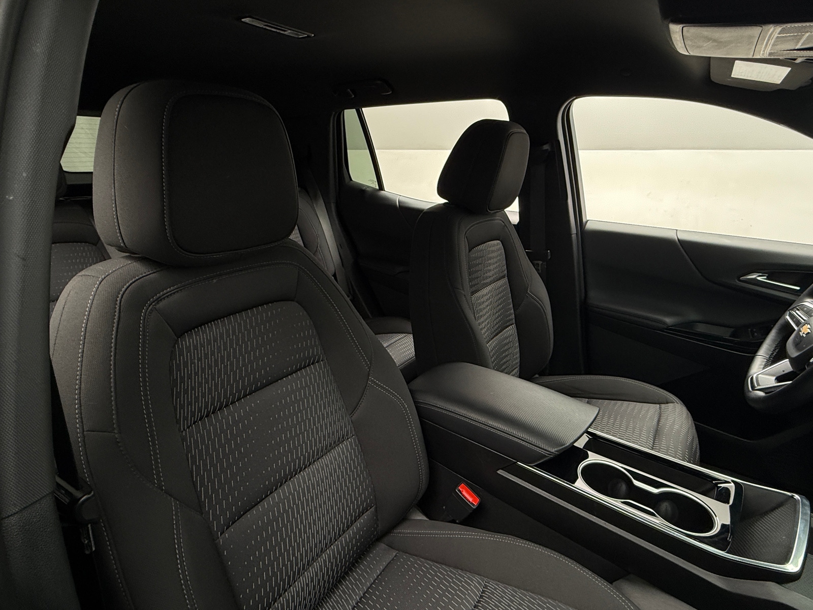 Thumbnail: 2025 Chevrolet Equinox - 2