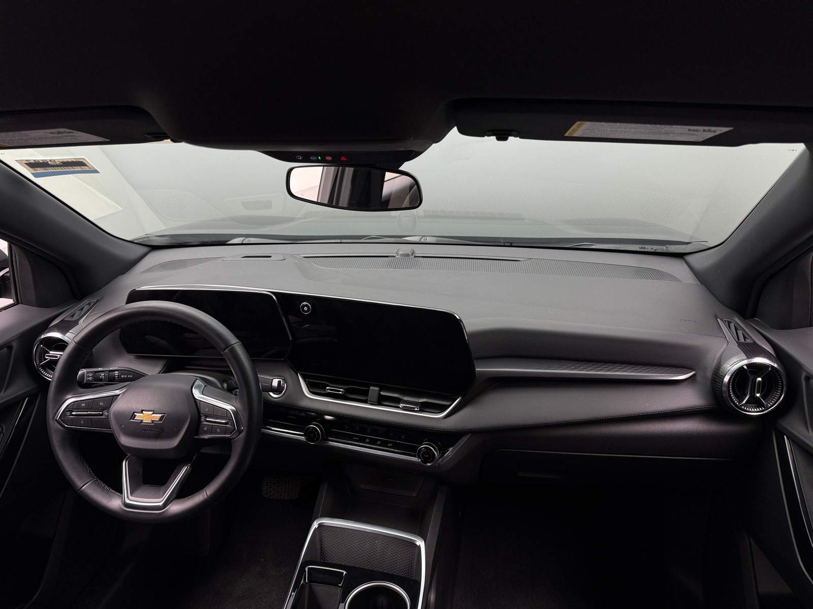 Thumbnail: 2025 Chevrolet Equinox - 3