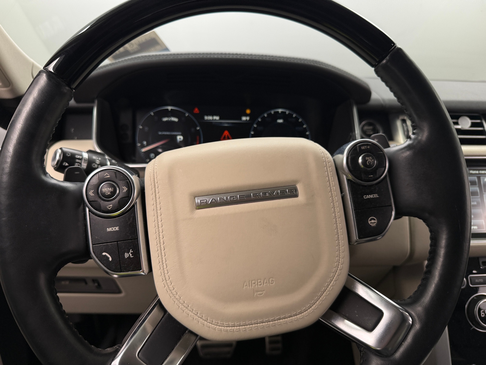 Thumbnail: 2014 Land Rover Range Rover - 4