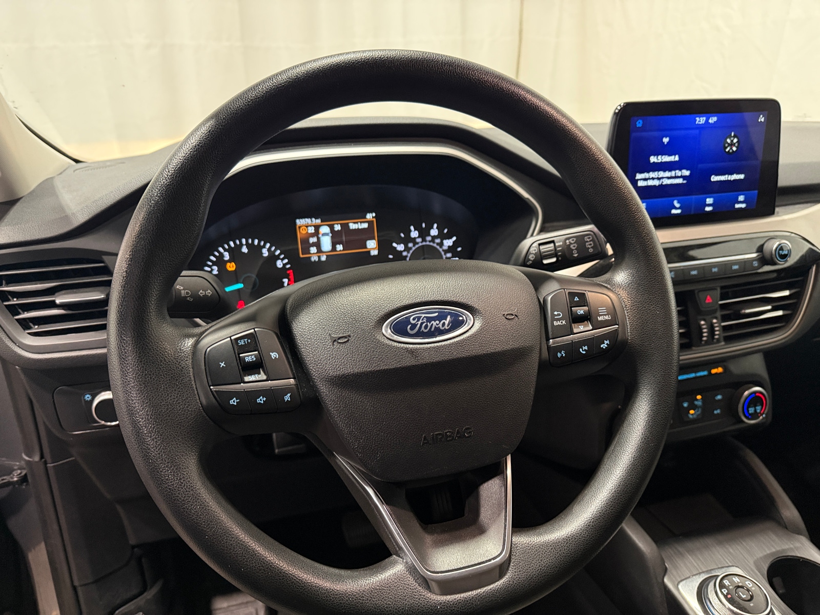 Thumbnail: 2022 Ford Escape - 5