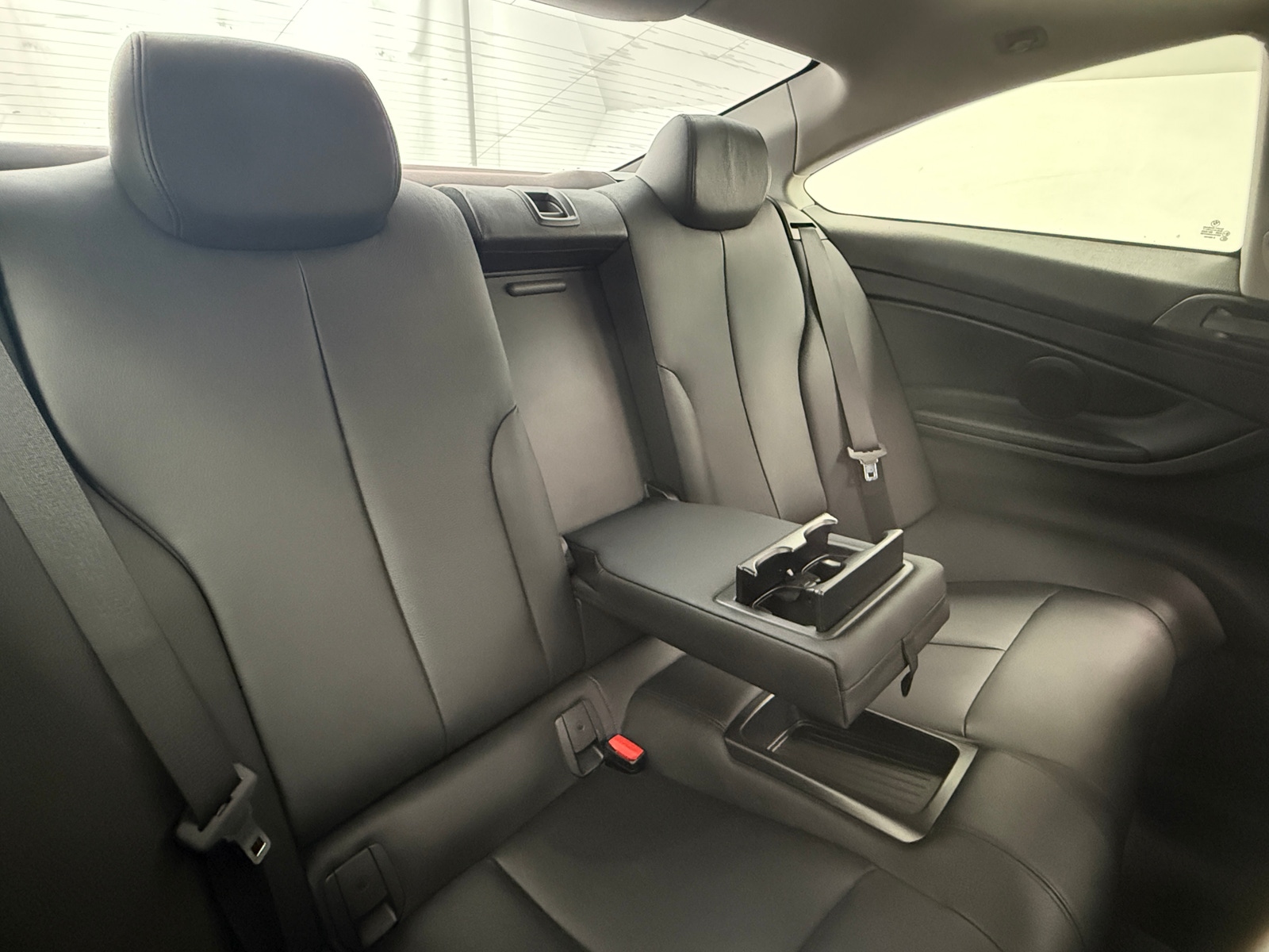 Thumbnail: 2014 BMW 4 Series - 4