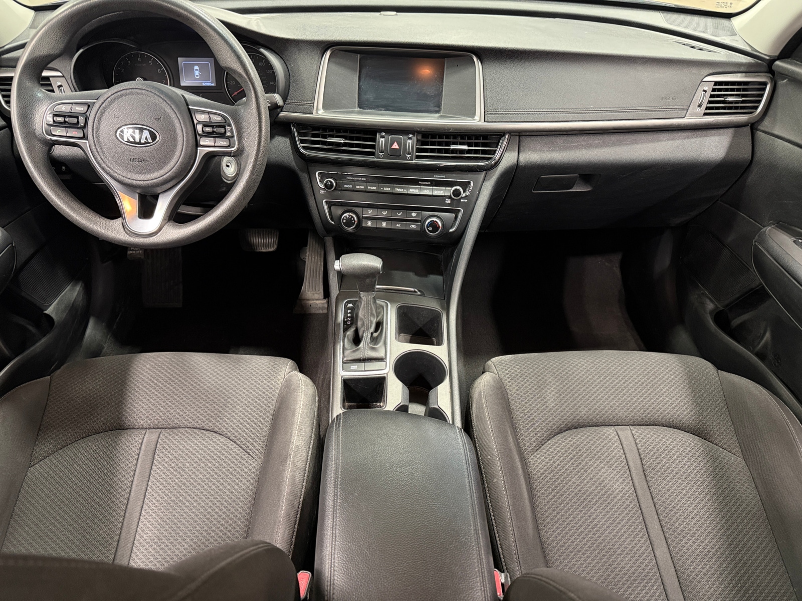 Thumbnail: 2018 Kia Optima - 3