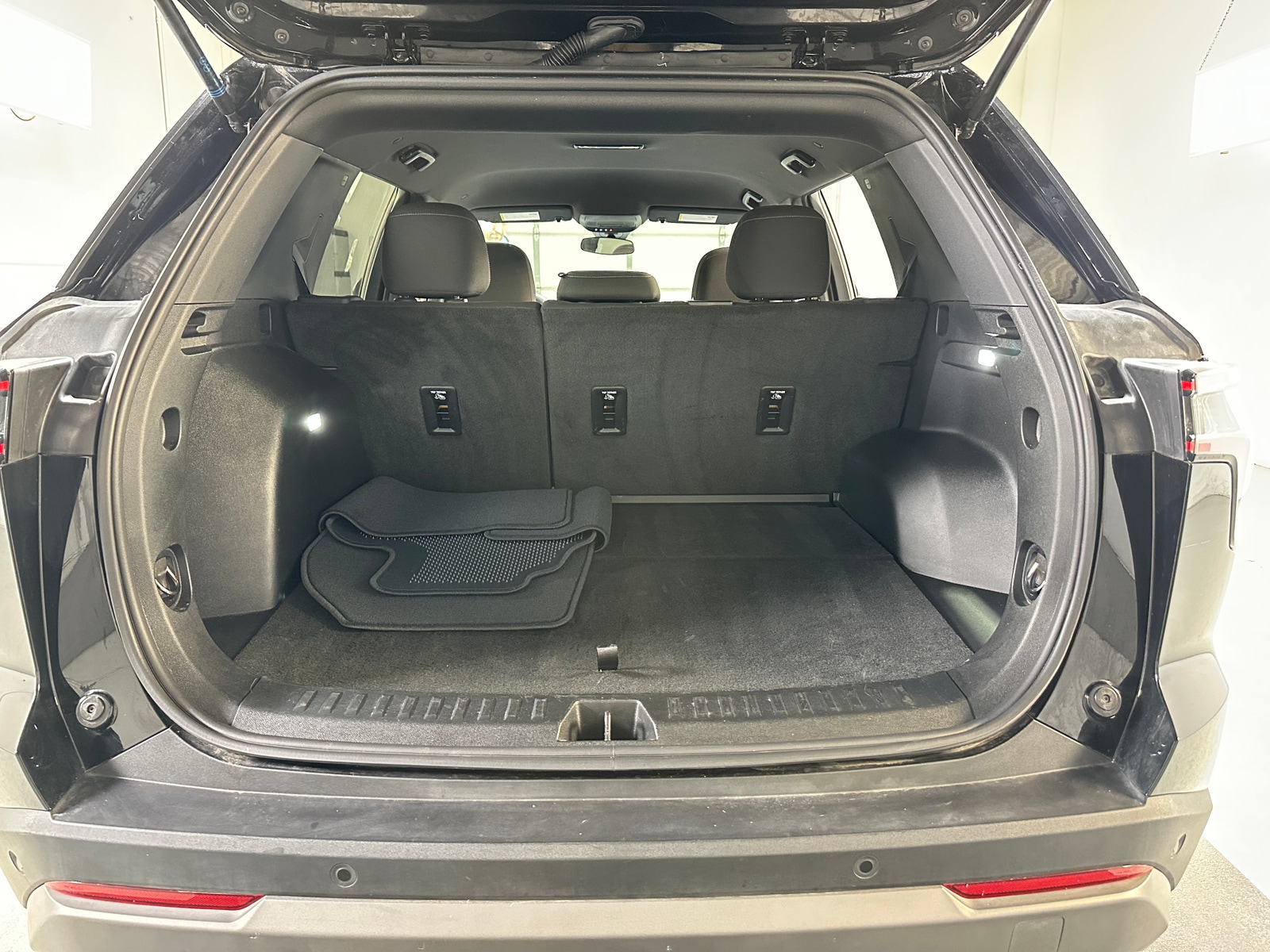 Thumbnail: 2025 Chevrolet Equinox - 7