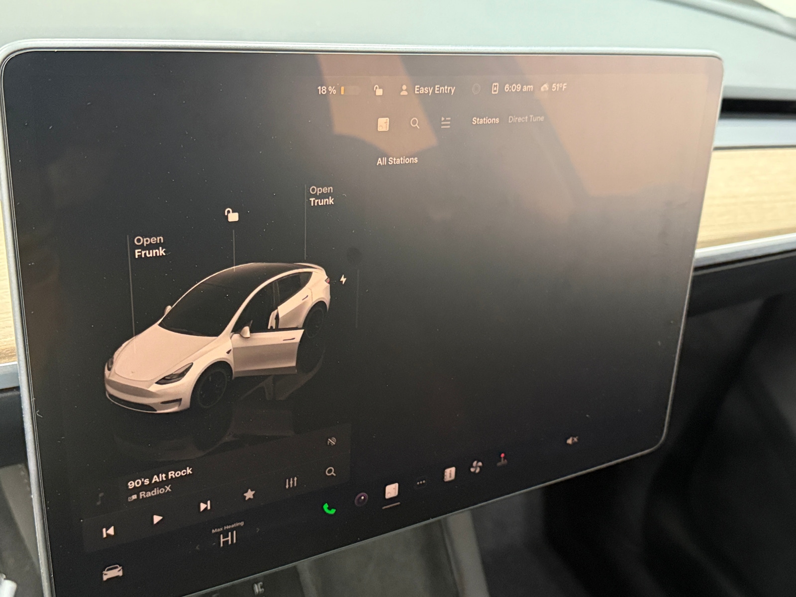 Thumbnail: 2023 Tesla Model Y - 3