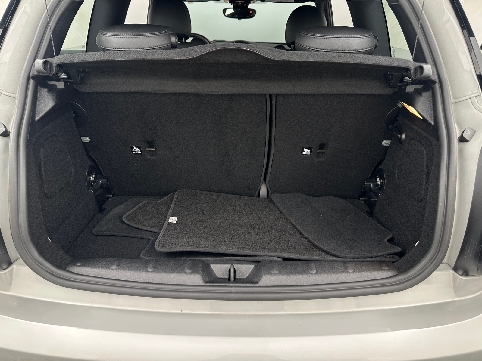 Thumbnail: 2022 MINI Cooper Hardtop - 7