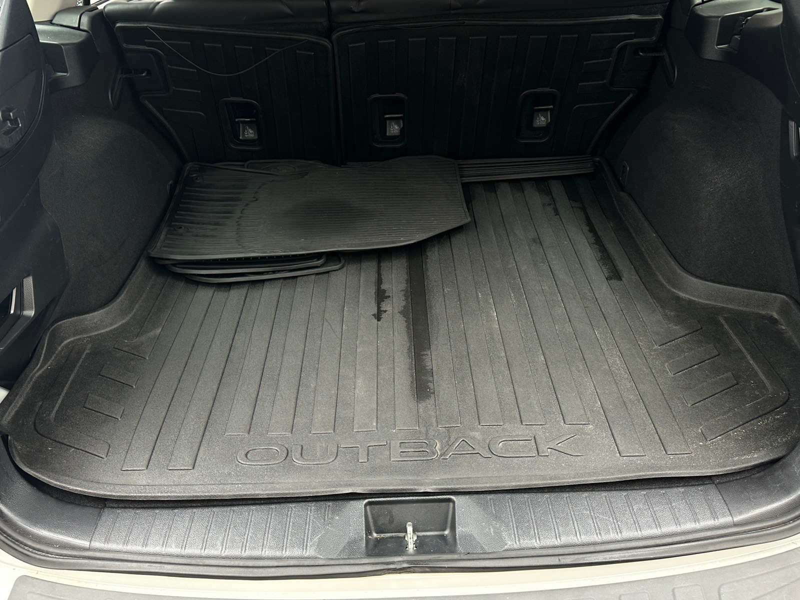 Thumbnail: 2018 Subaru Outback - 6