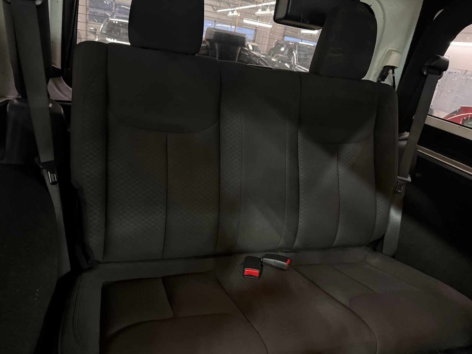 Thumbnail: 2018 Jeep Wrangler - 6