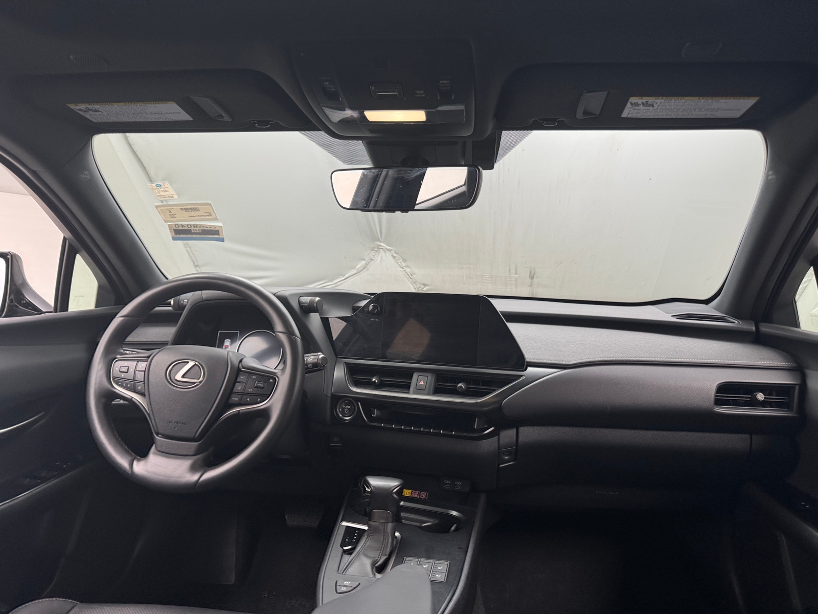 Thumbnail: 2023 Lexus UX - 2