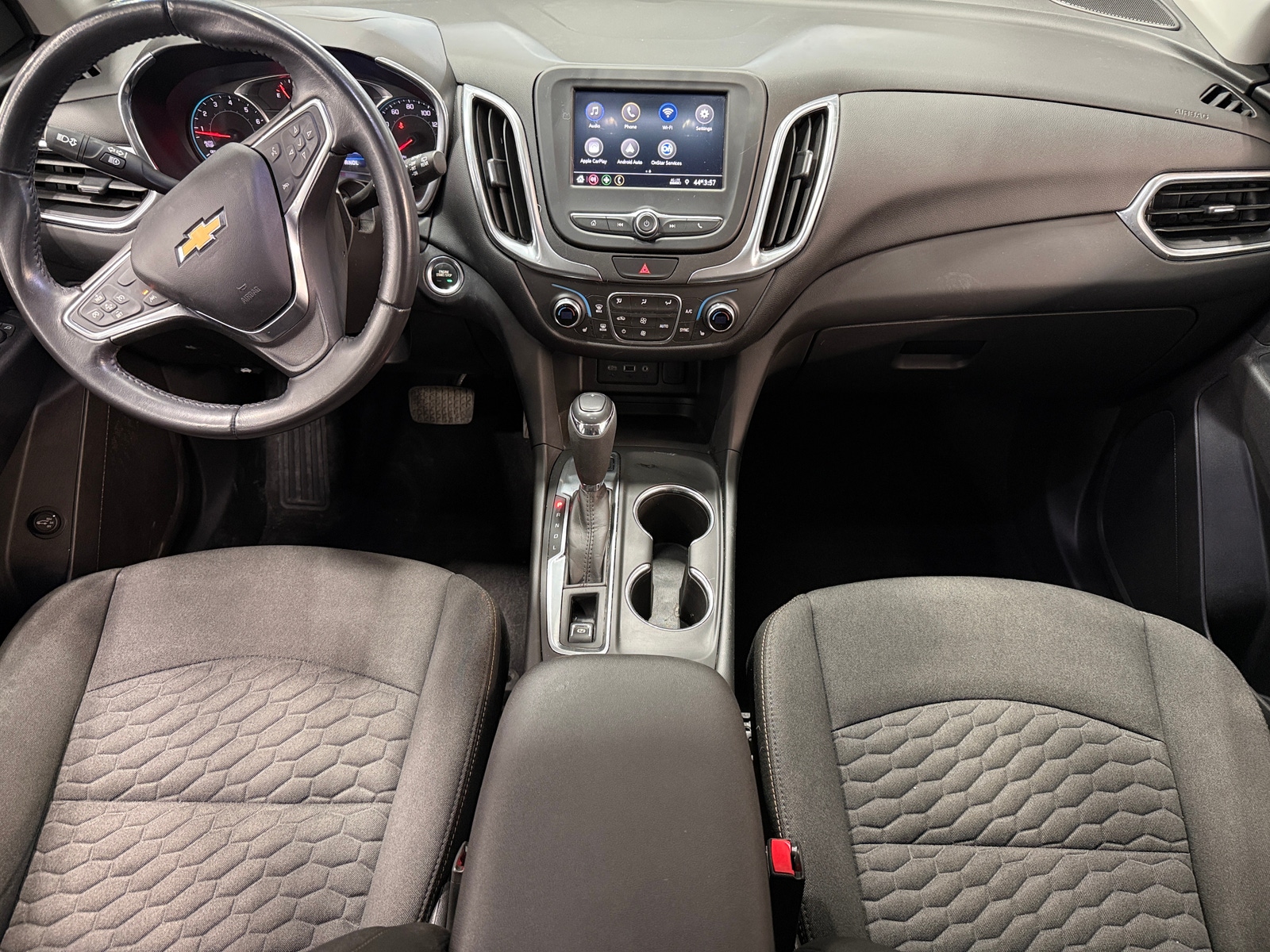 Thumbnail: 2020 Chevrolet Equinox - 3