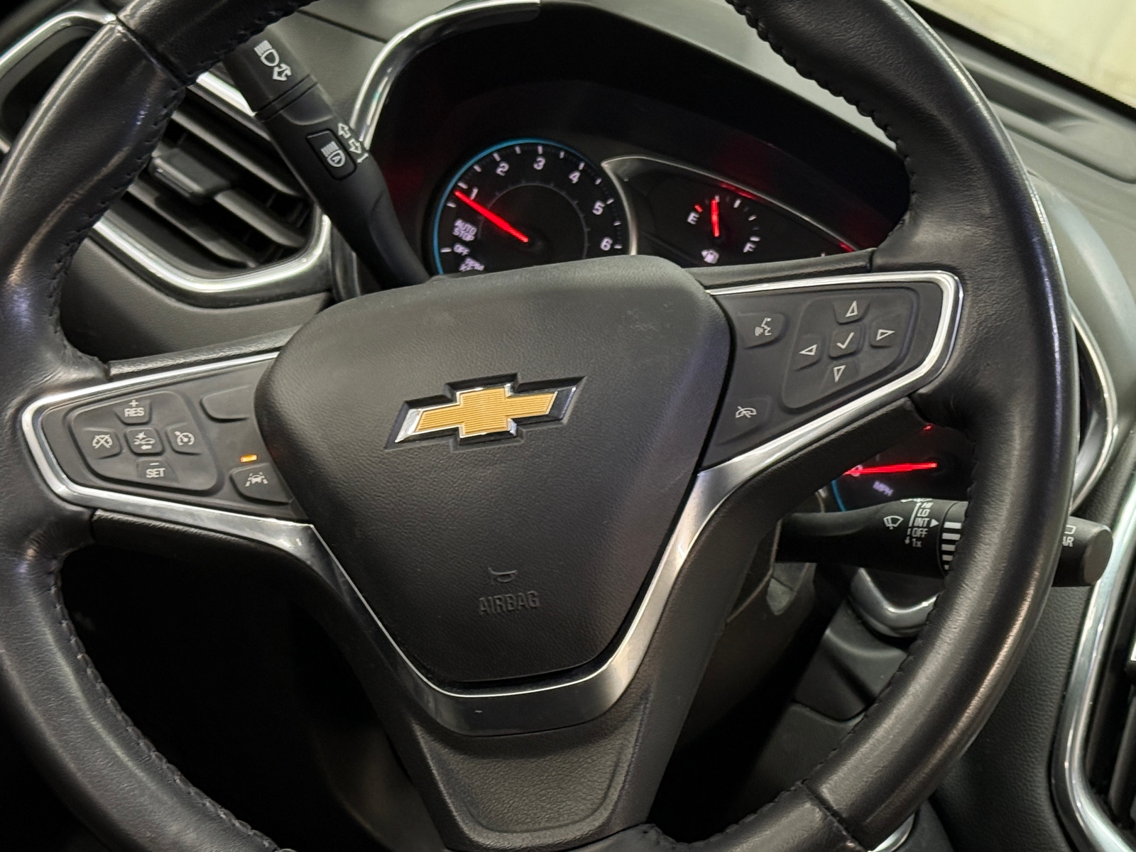 Thumbnail: 2020 Chevrolet Equinox - 5