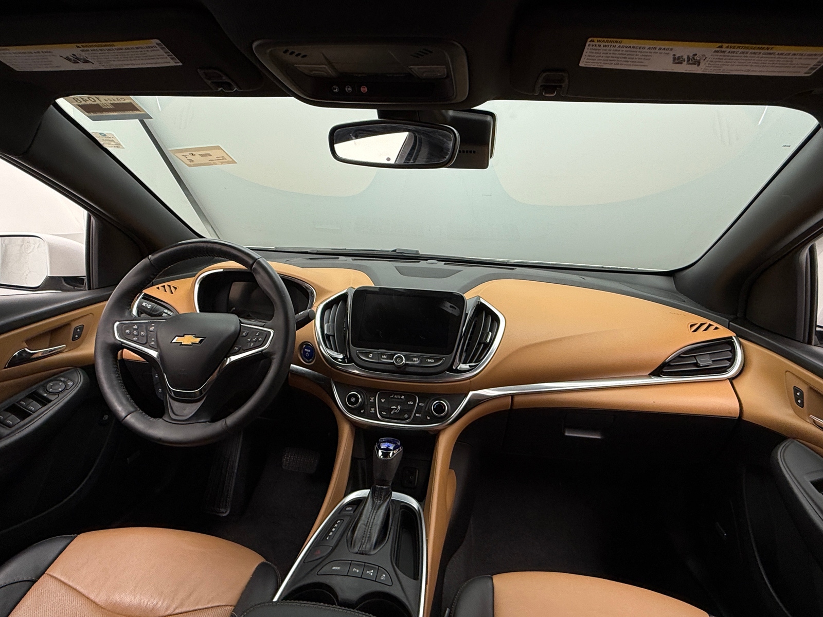 Thumbnail: 2018 Chevrolet Volt - 2