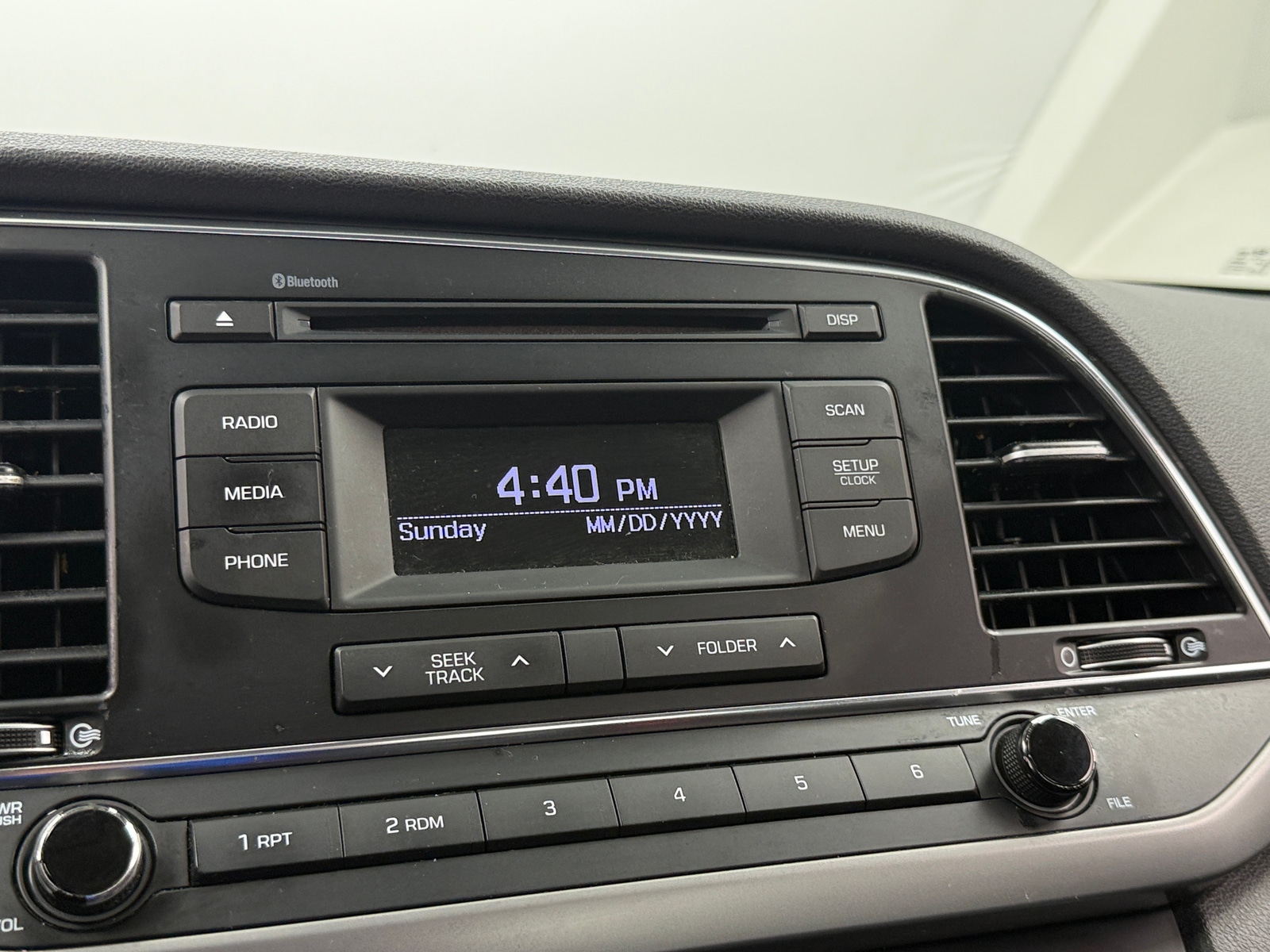 Thumbnail: 2018 Hyundai Elantra - 4