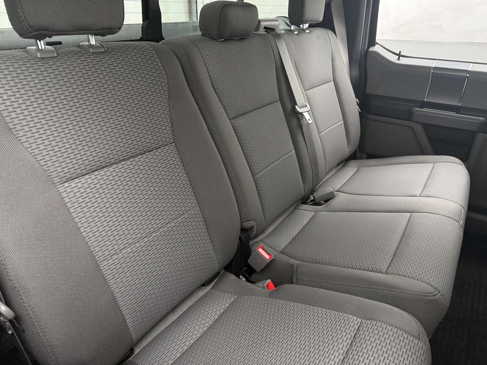 Thumbnail: 2019 Ford Econoline - 6