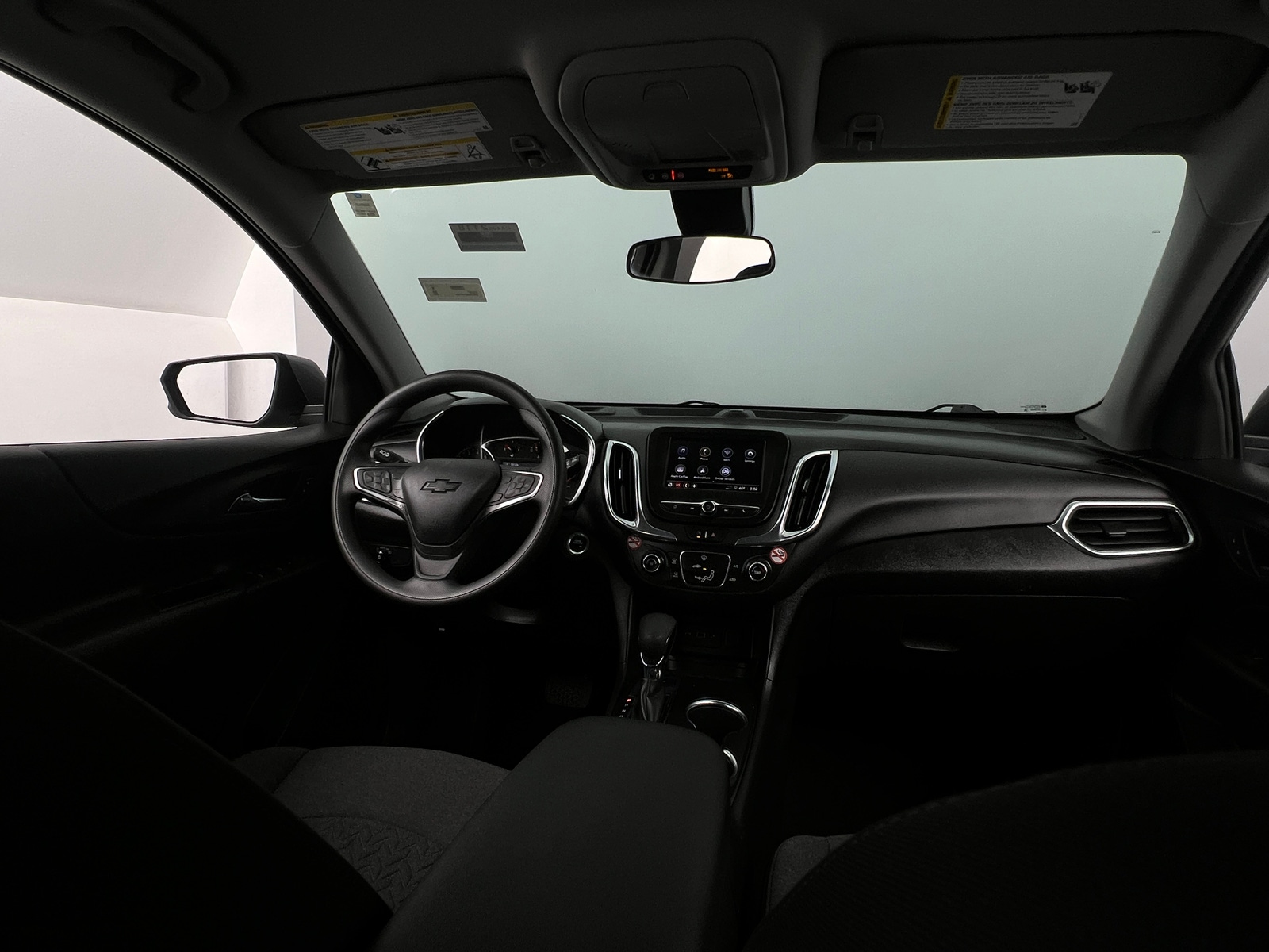 Thumbnail: 2023 Chevrolet Equinox - 3