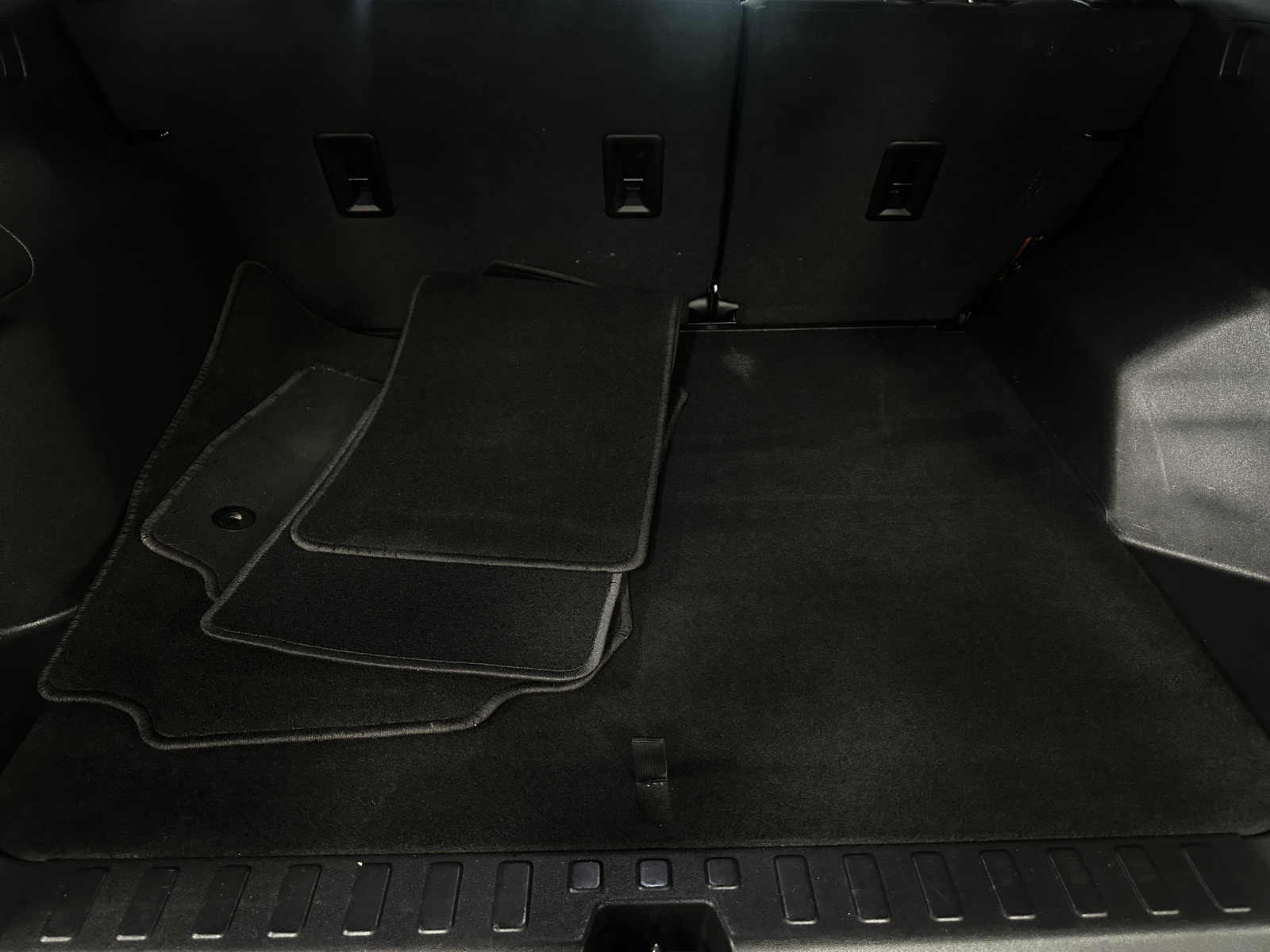 Thumbnail: 2023 Chevrolet Equinox - 7