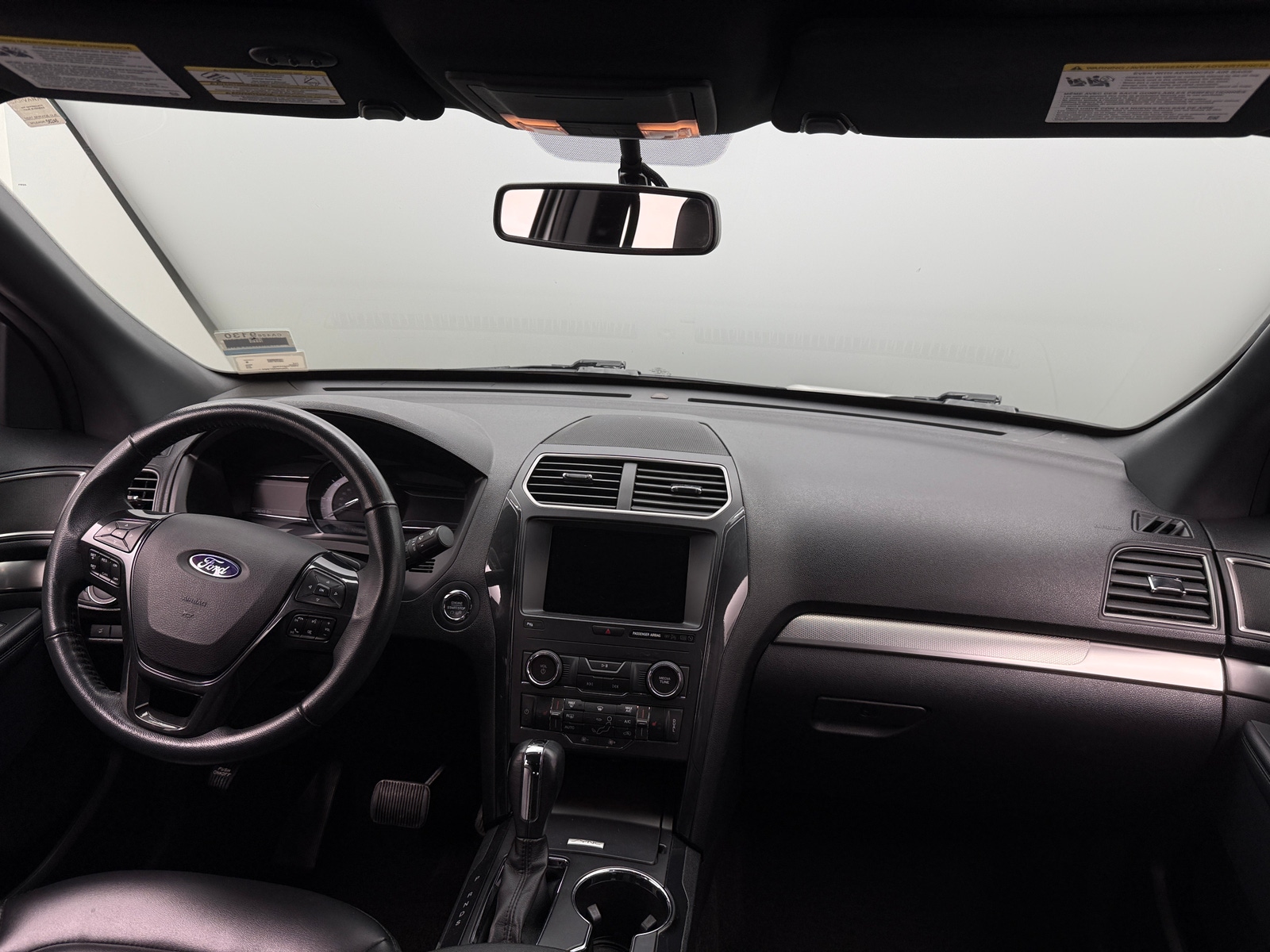 Thumbnail: 2019 Ford Explorer - 3