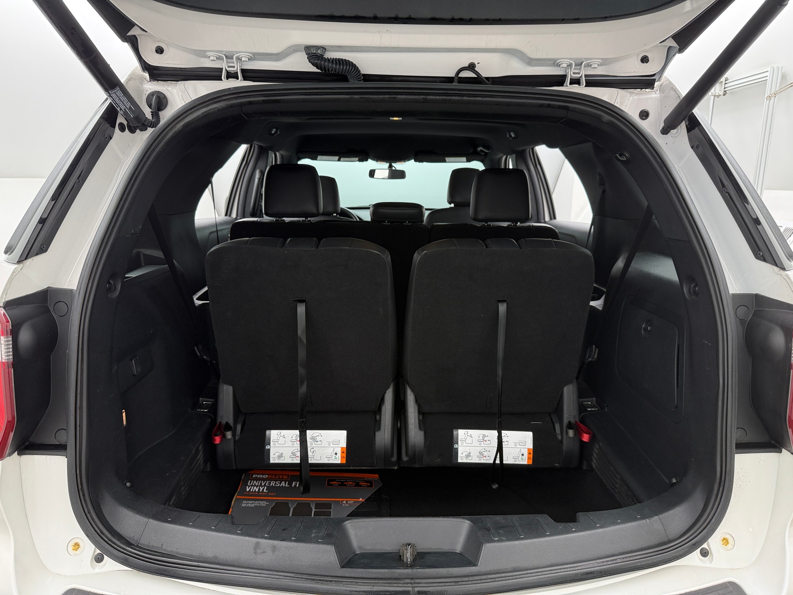 Thumbnail: 2019 Ford Explorer - 7