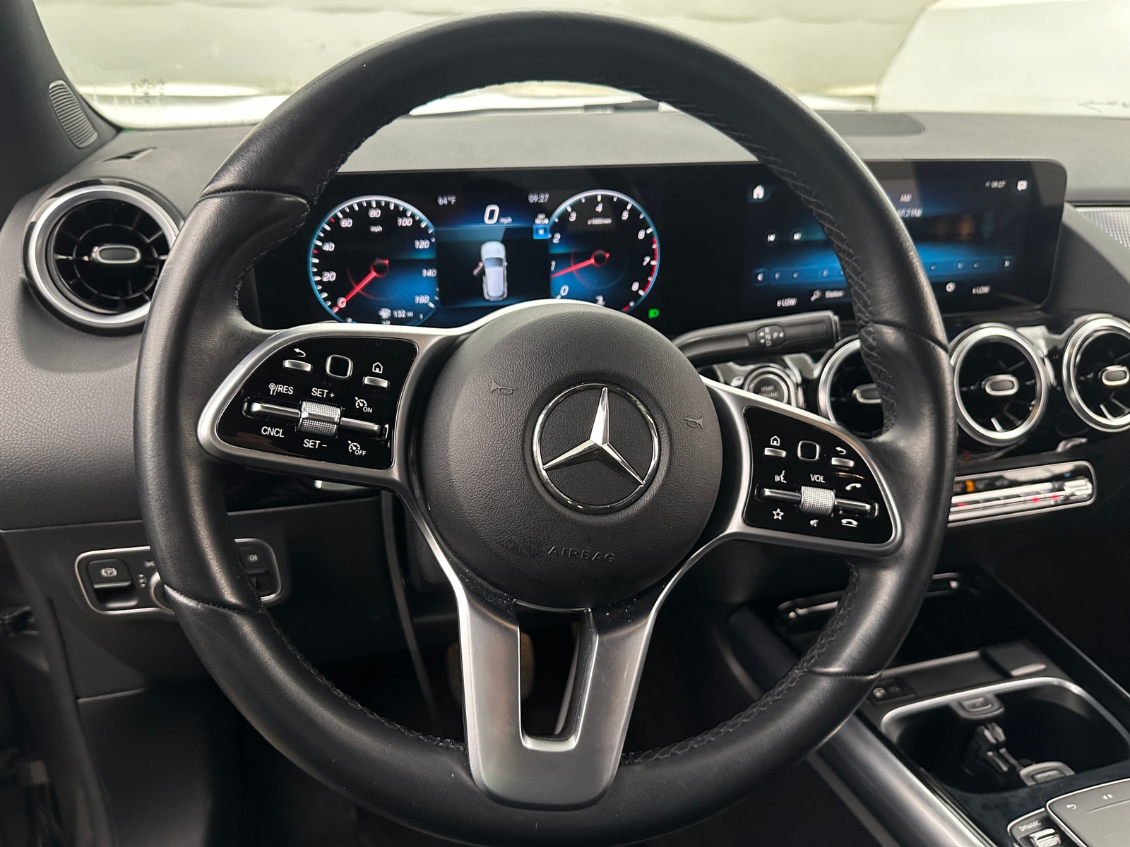 Thumbnail: 2023 Mercedes-Benz GLA - 4