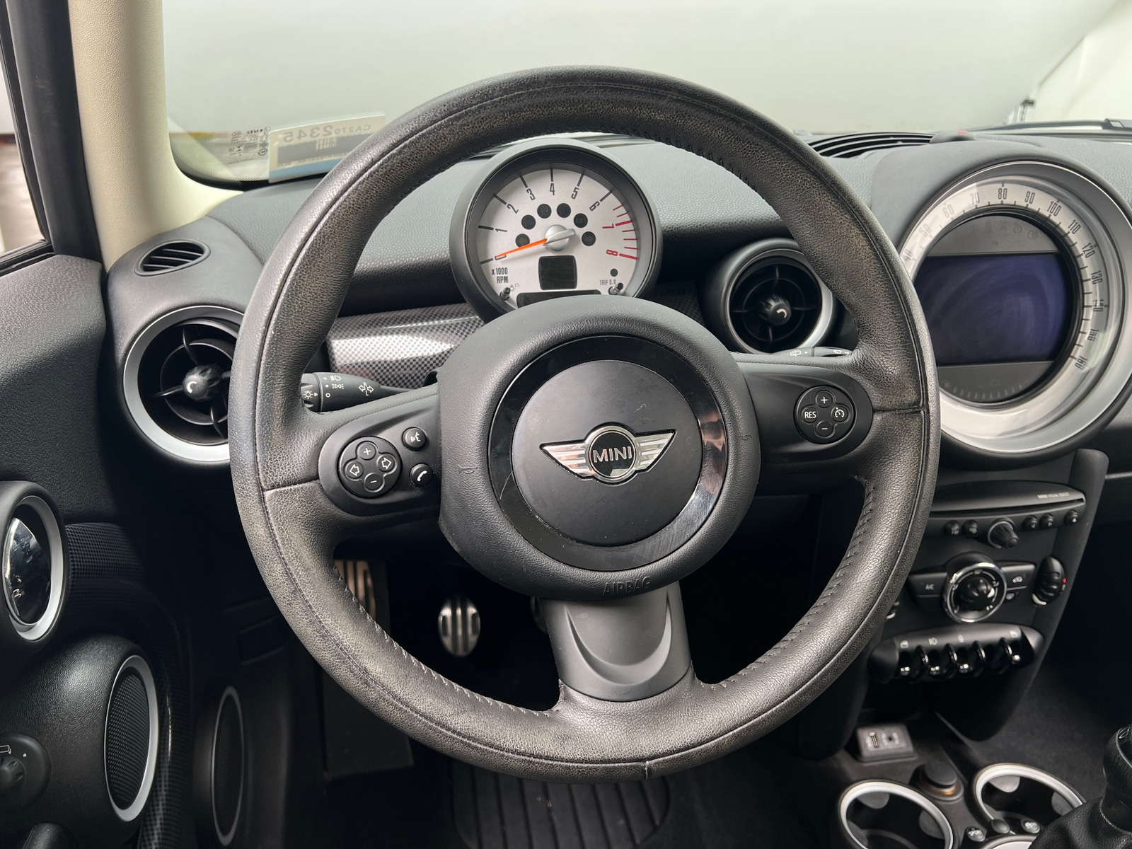 Thumbnail: 2013 MINI Cooper Hardtop - 4