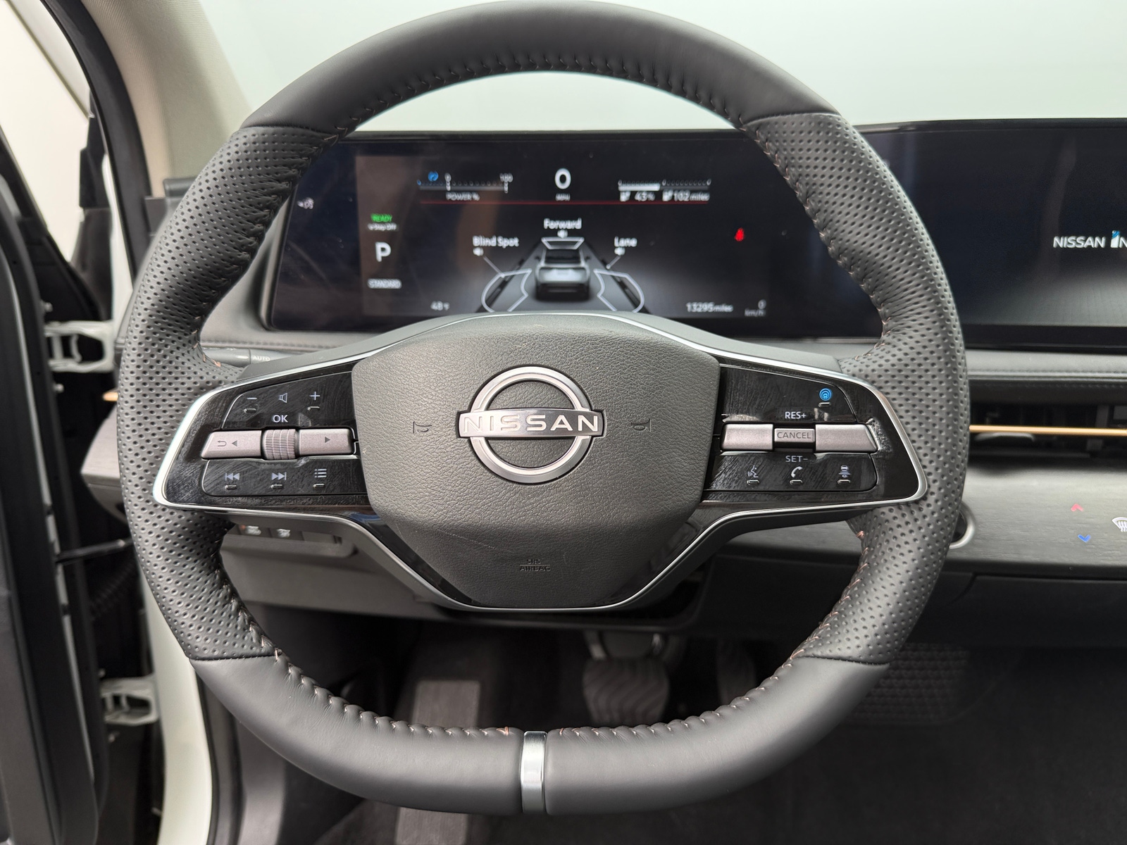 Thumbnail: 2024 Nissan Ariya - 4