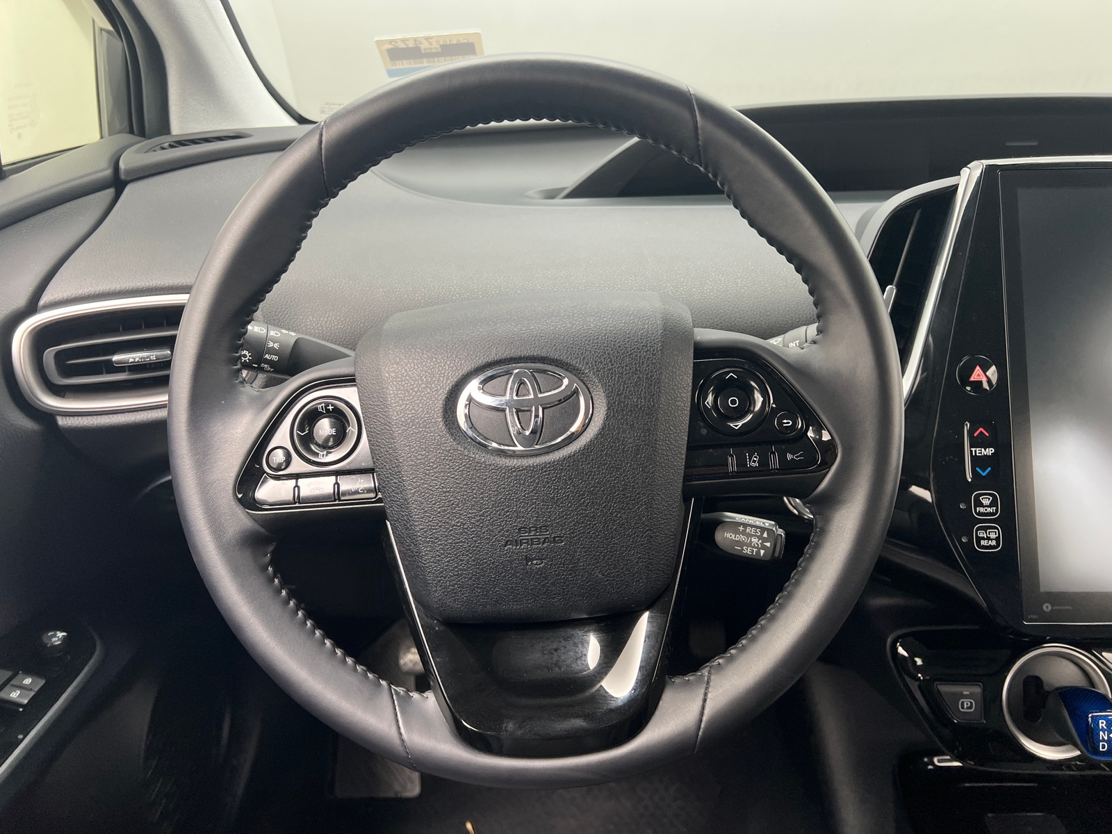 Thumbnail: 2022 Toyota Prius Prime - 5