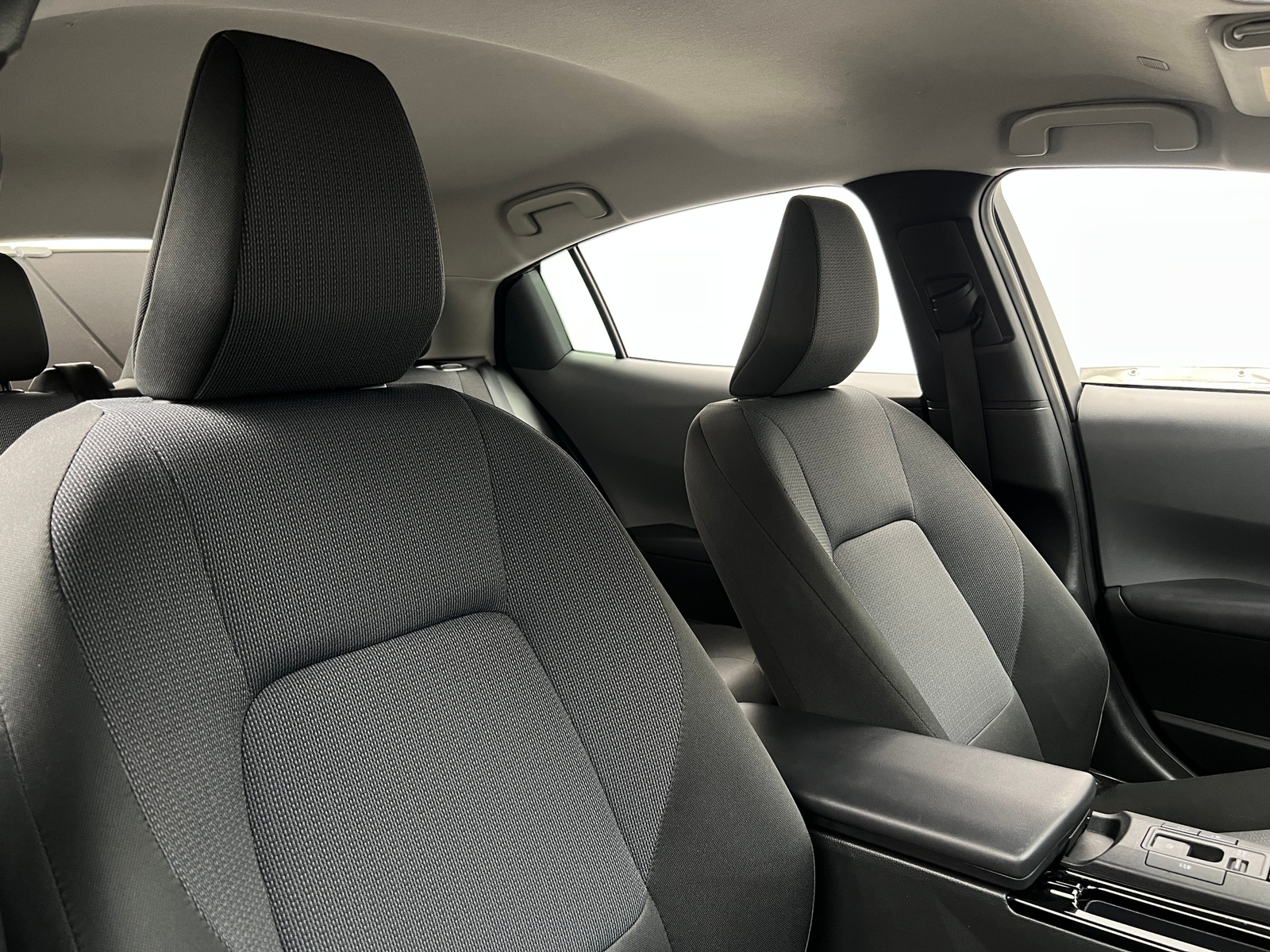 Thumbnail: 2025 Toyota Prius - 2