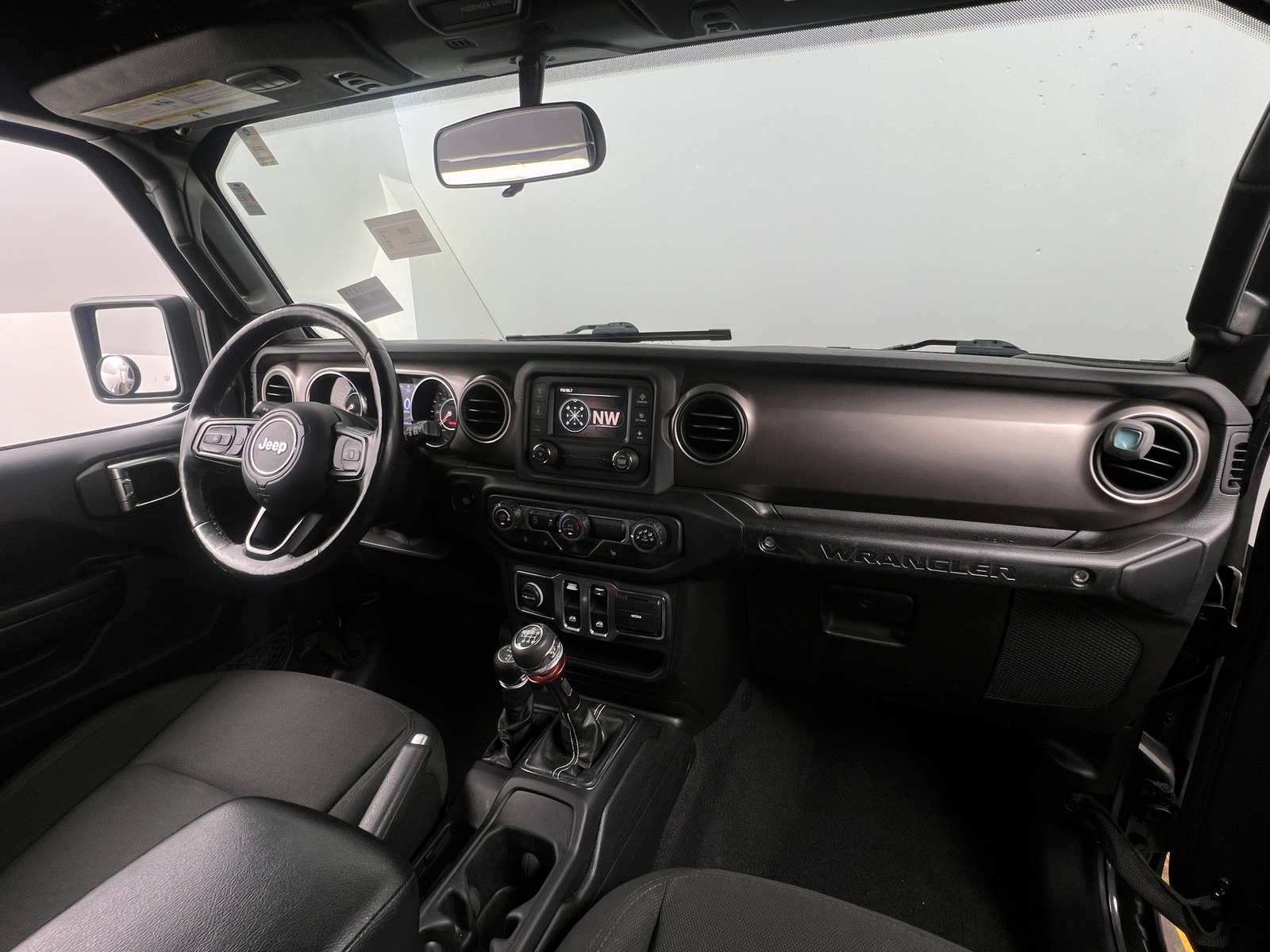 Thumbnail: 2020 Jeep Wrangler - 3