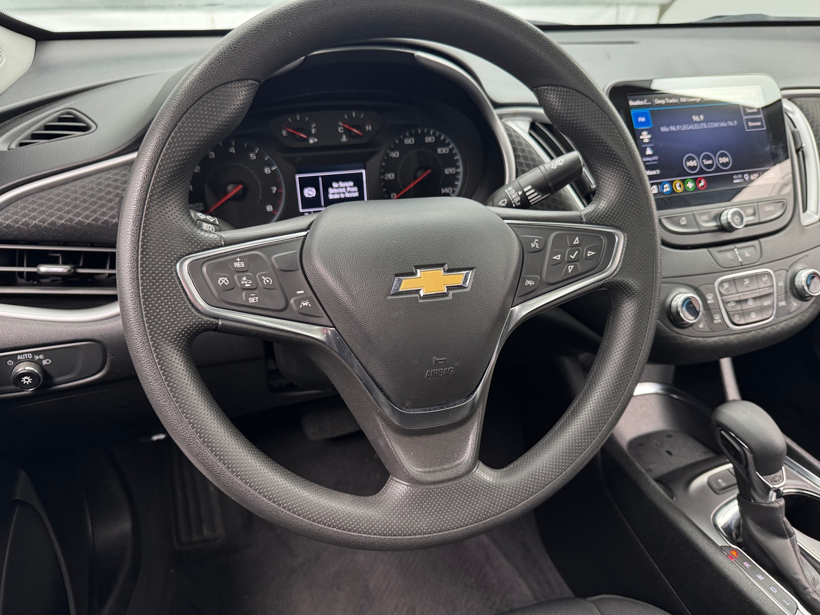 Thumbnail: 2024 Chevrolet Malibu - 5