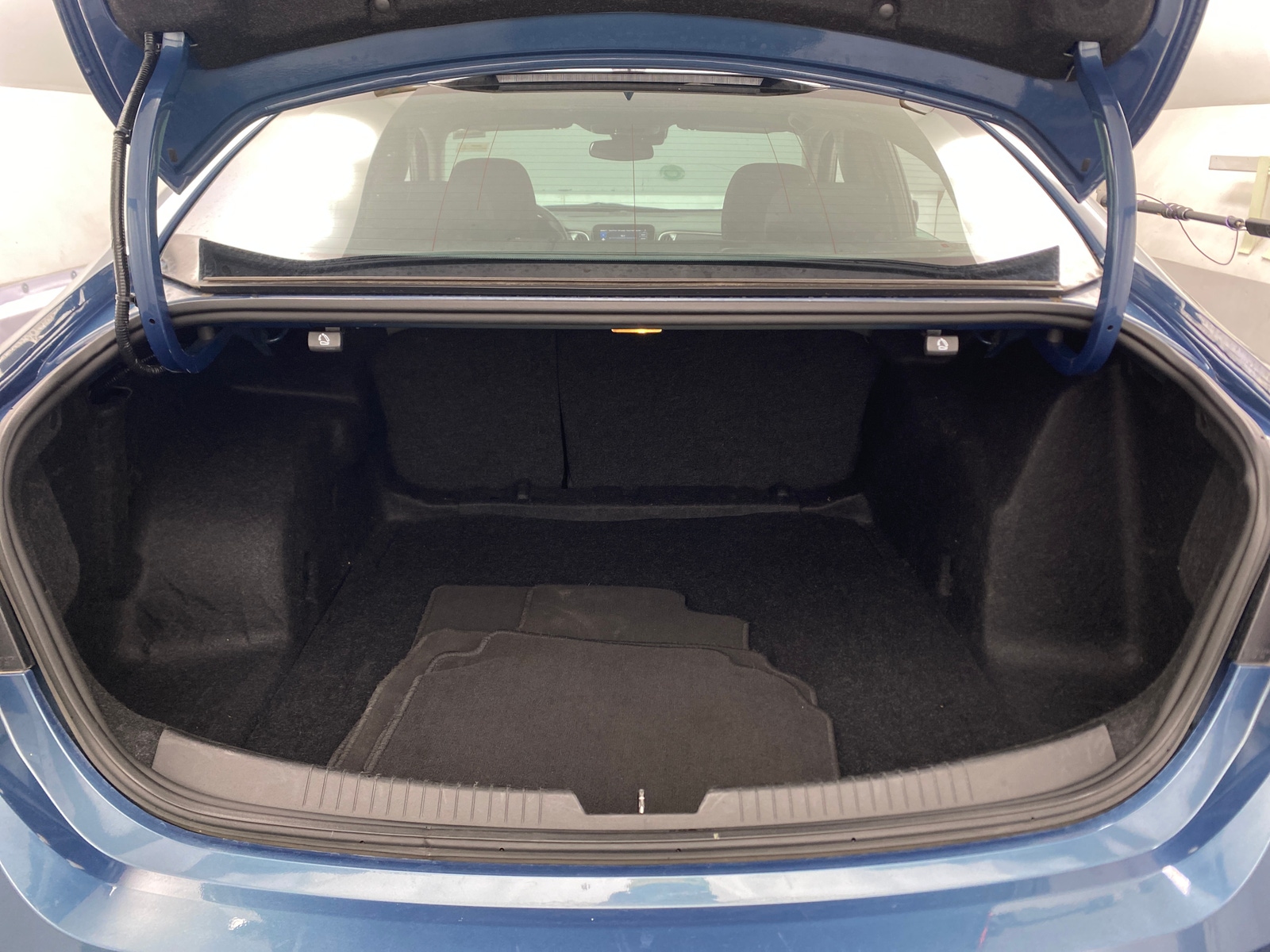 Thumbnail: 2024 Chevrolet Malibu - 7