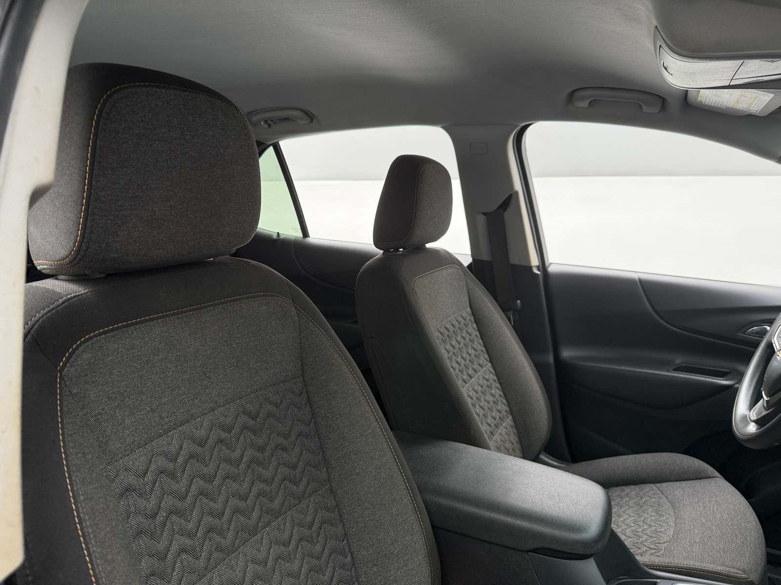 Thumbnail: 2023 Chevrolet Equinox - 2