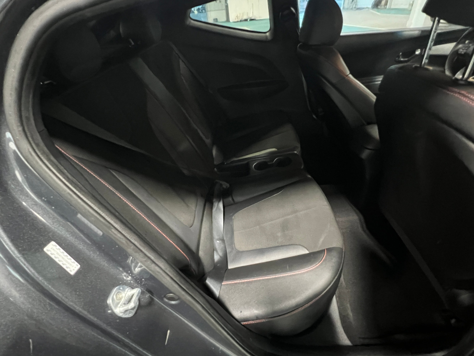 Thumbnail: 2019 Hyundai Veloster - 5