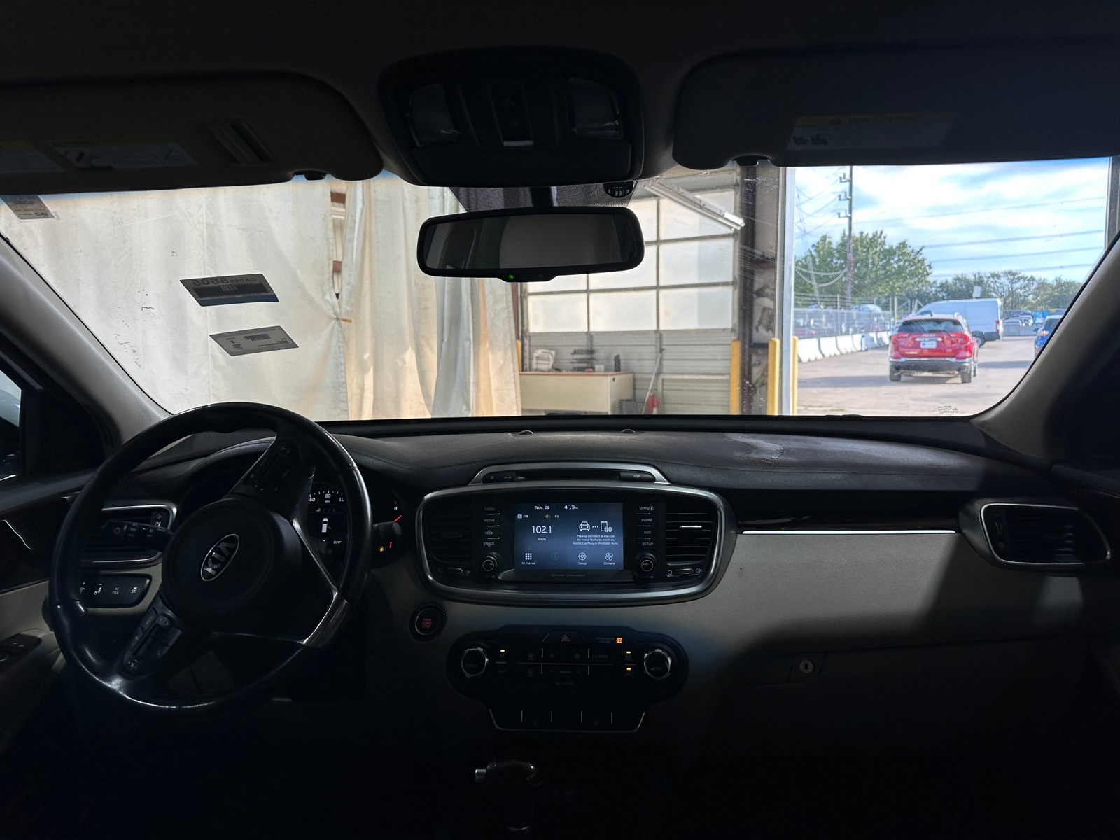 Thumbnail: 2017 Kia Sorento - 2