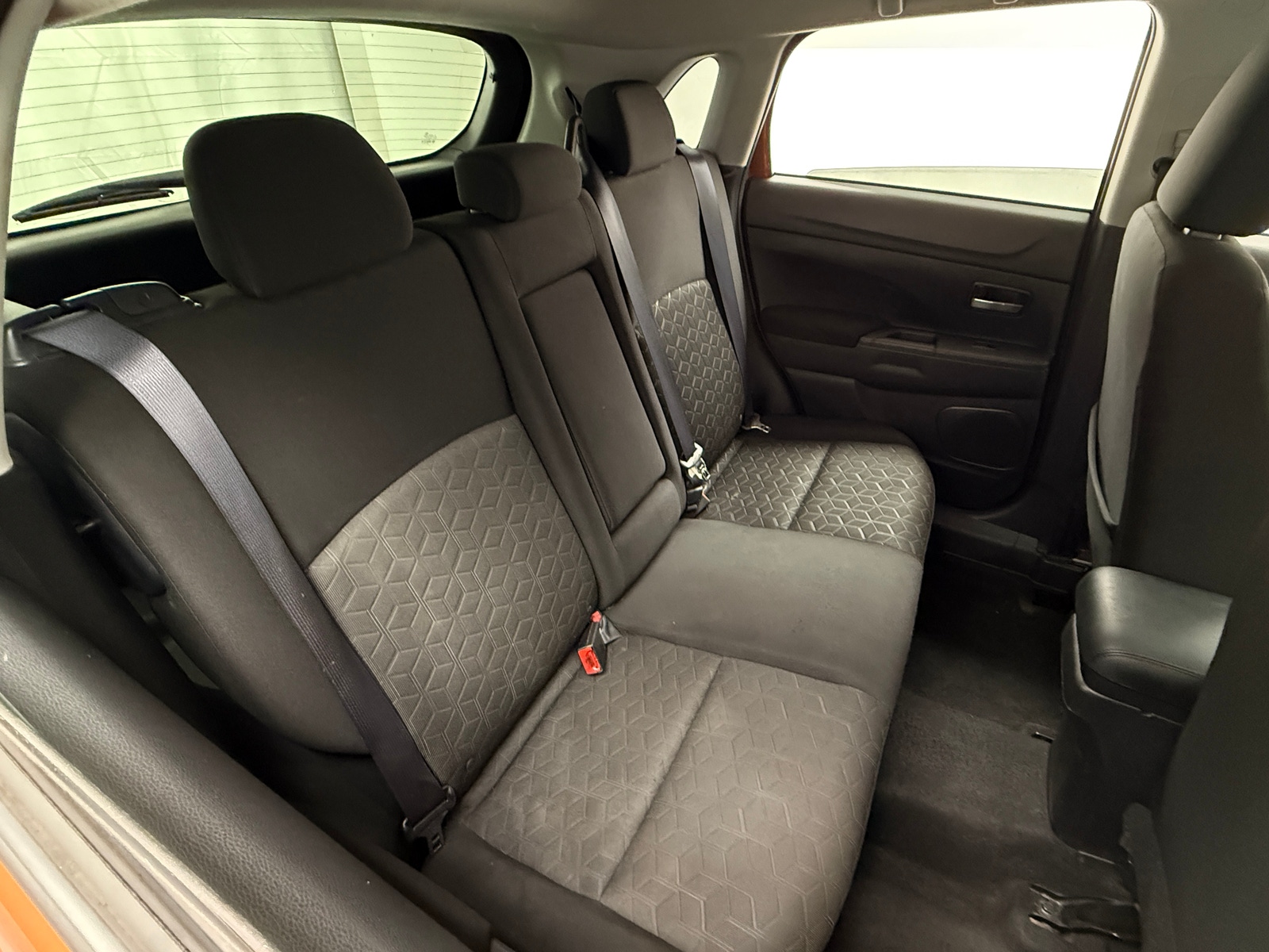 Thumbnail: 2020 Mitsubishi Outlander Sport - 6