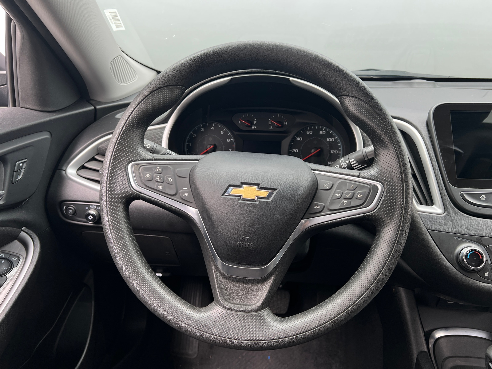 Thumbnail: 2023 Chevrolet Malibu - 5