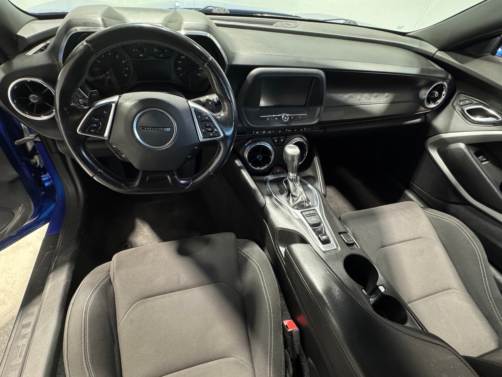 Thumbnail: 2016 Chevrolet Camaro - 3