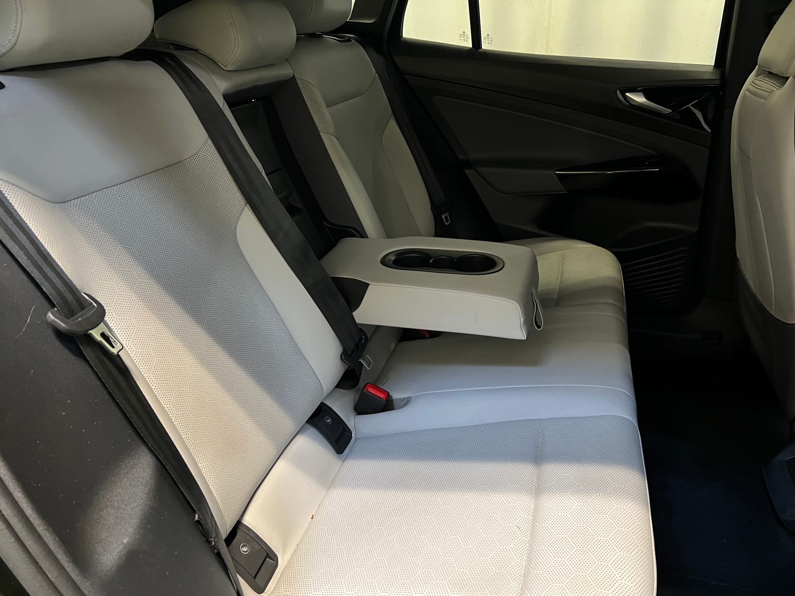 Thumbnail: 2021 Volkswagen ID.4 - 5