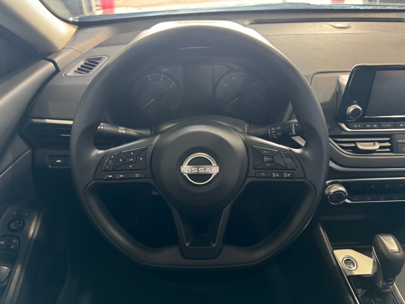 Thumbnail: 2024 Nissan Altima - 5