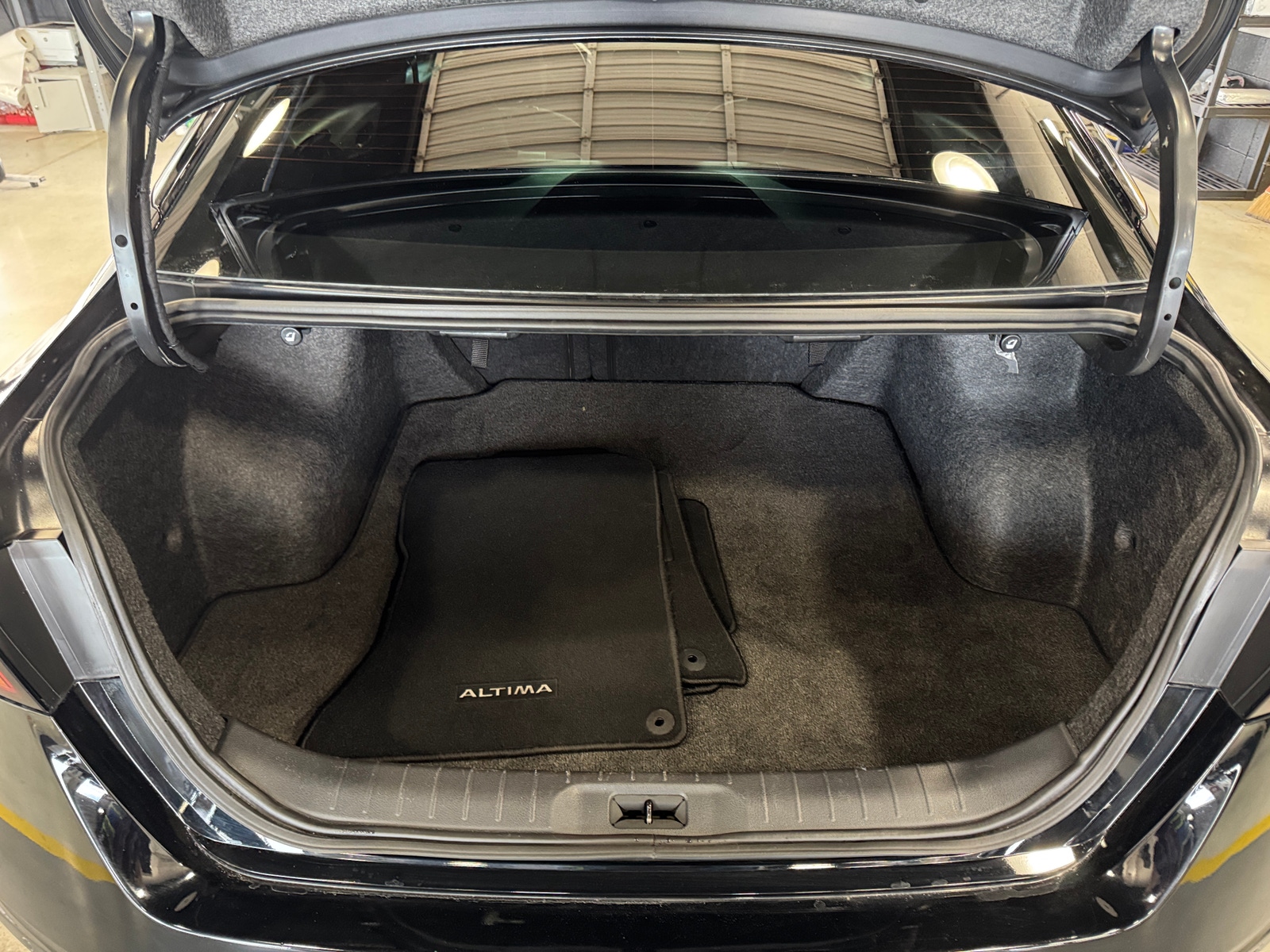 Thumbnail: 2024 Nissan Altima - 7