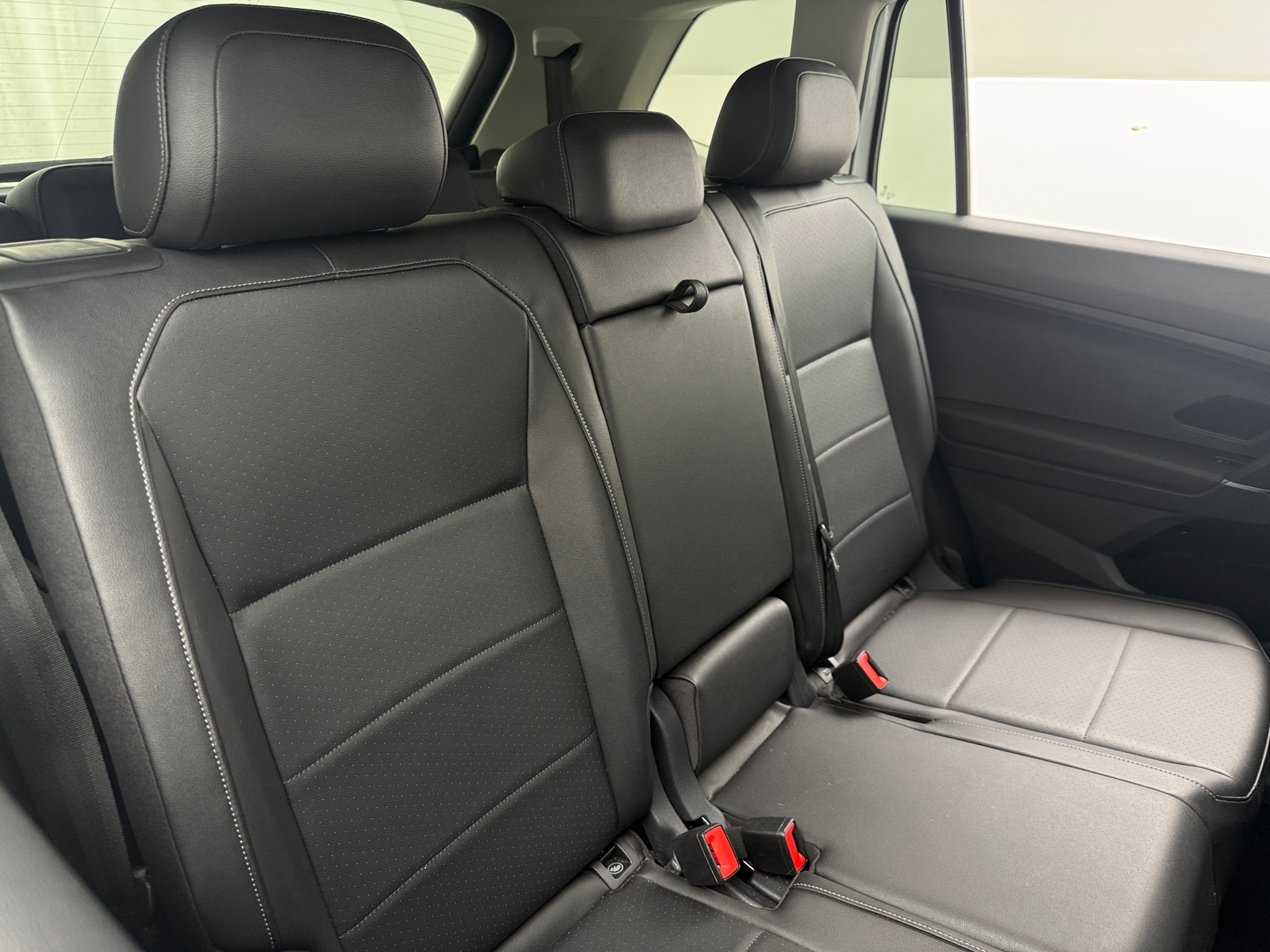 Thumbnail: 2018 Volkswagen Tiguan - 5