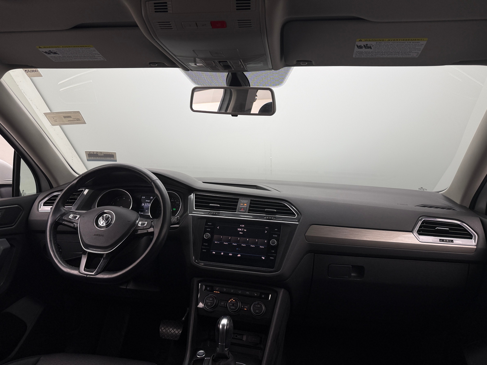 Thumbnail: 2018 Volkswagen Tiguan - 2