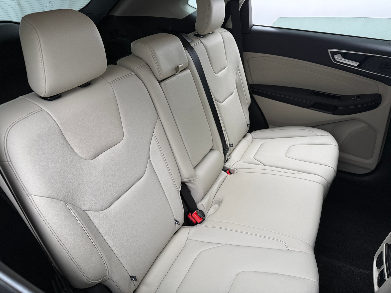 Thumbnail: 2019 Ford Edge - 5