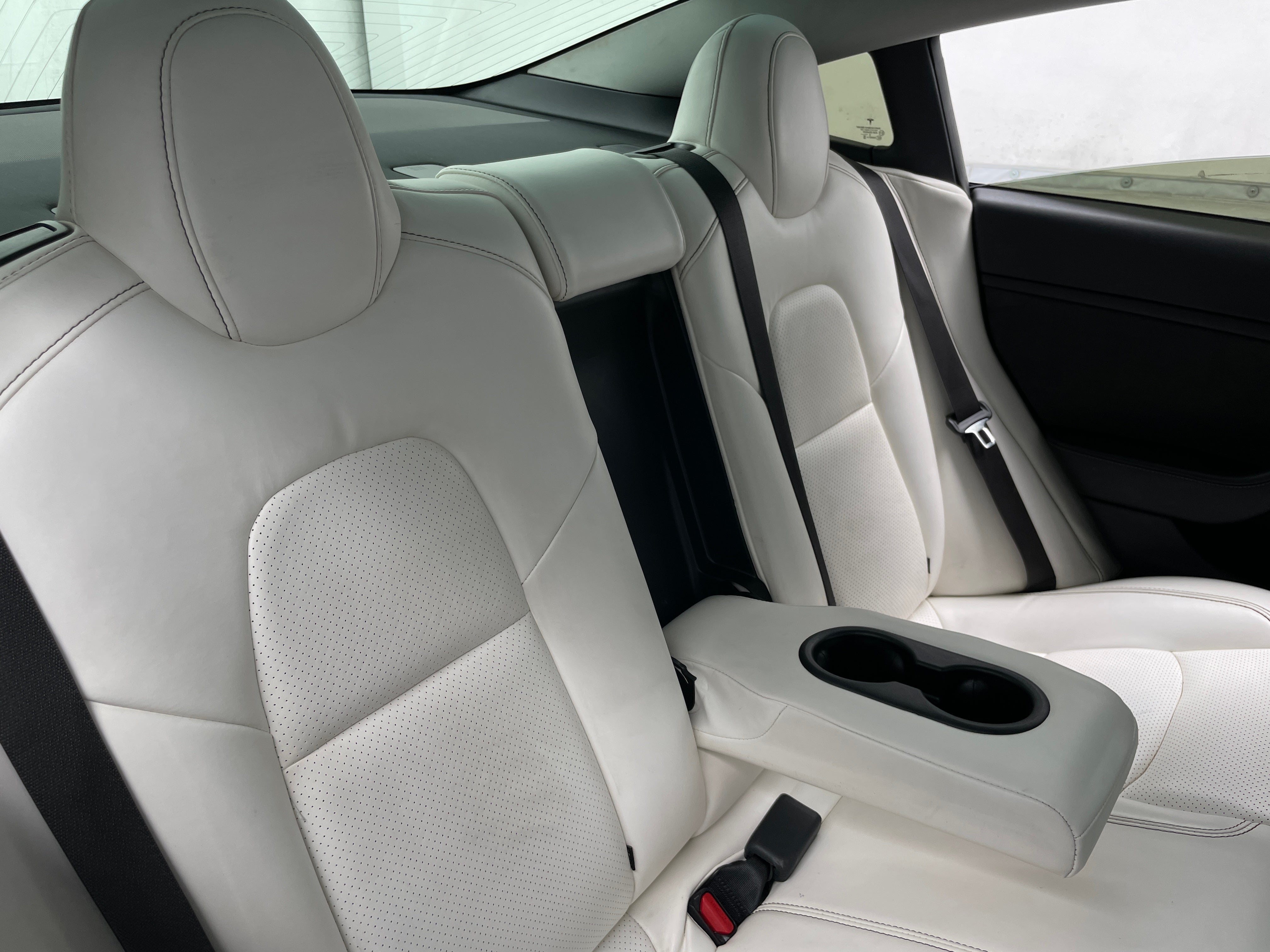 Used 2018 Tesla Model 3 Long Range Dual Motor with VIN 5YJ3E1EB2JF054708 for sale in Oak Creek, WI